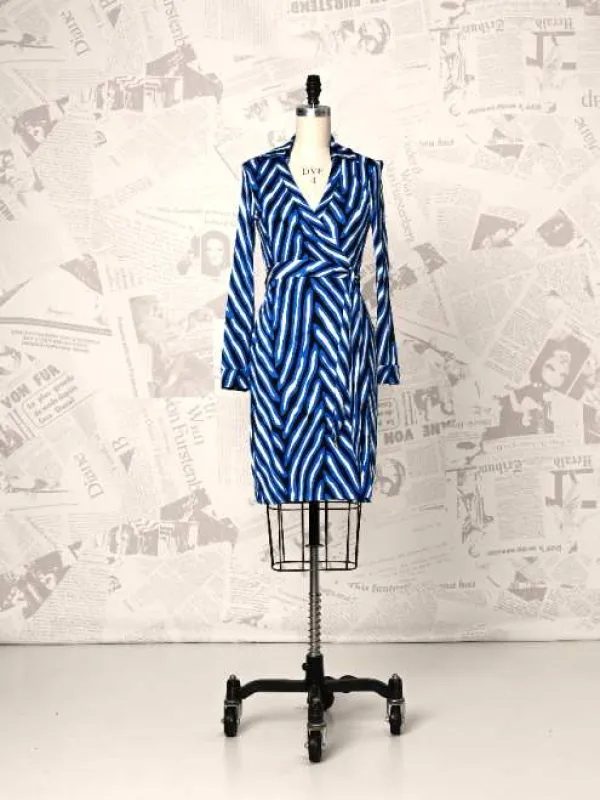 New Jeanne Wrap Dress - DVF Vintage sold by Diane Von Furstenberg