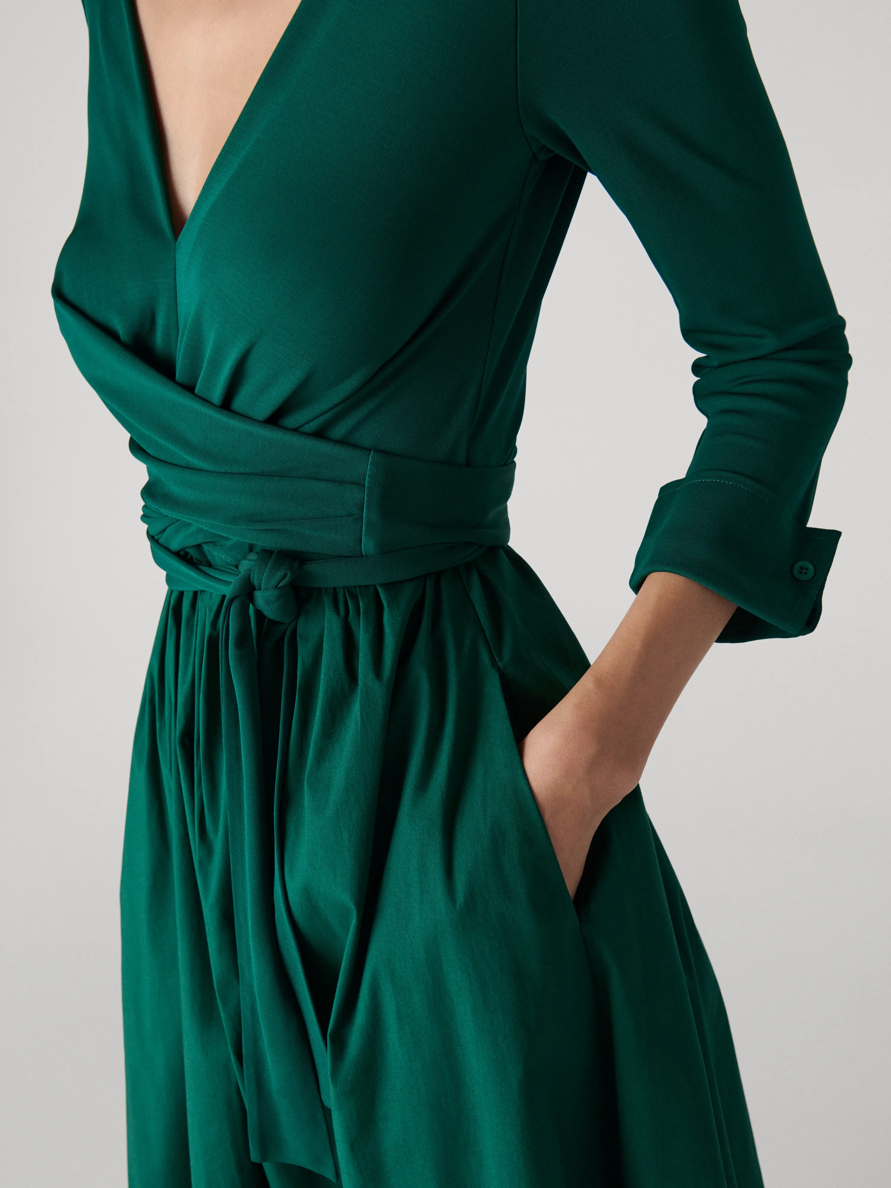Ballerina Wrap Dress sold by Diane Von Furstenberg product image thumbnail 2