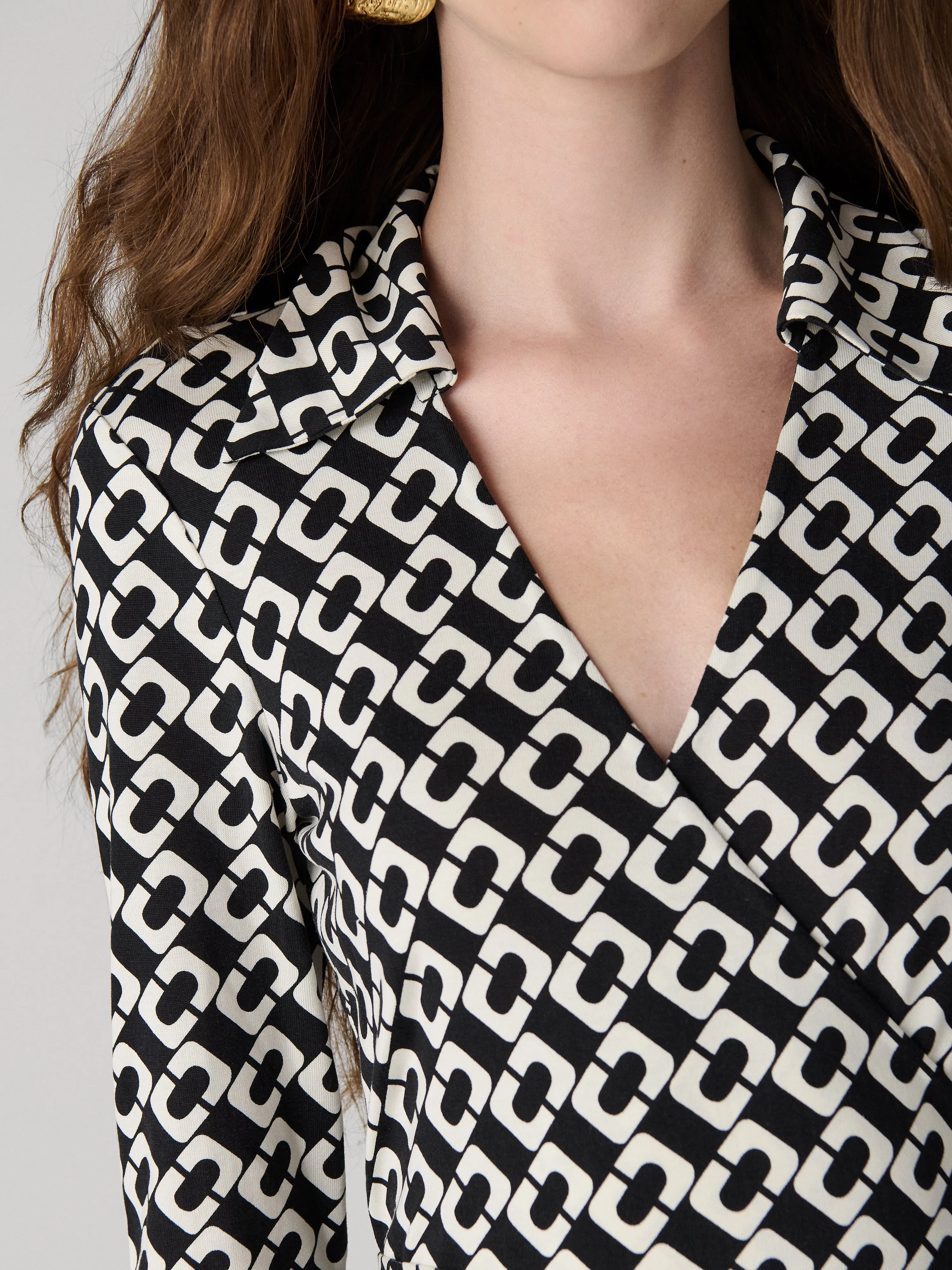New Jeanne Wrap Dress sold by Diane Von Furstenberg product image thumbnail 2