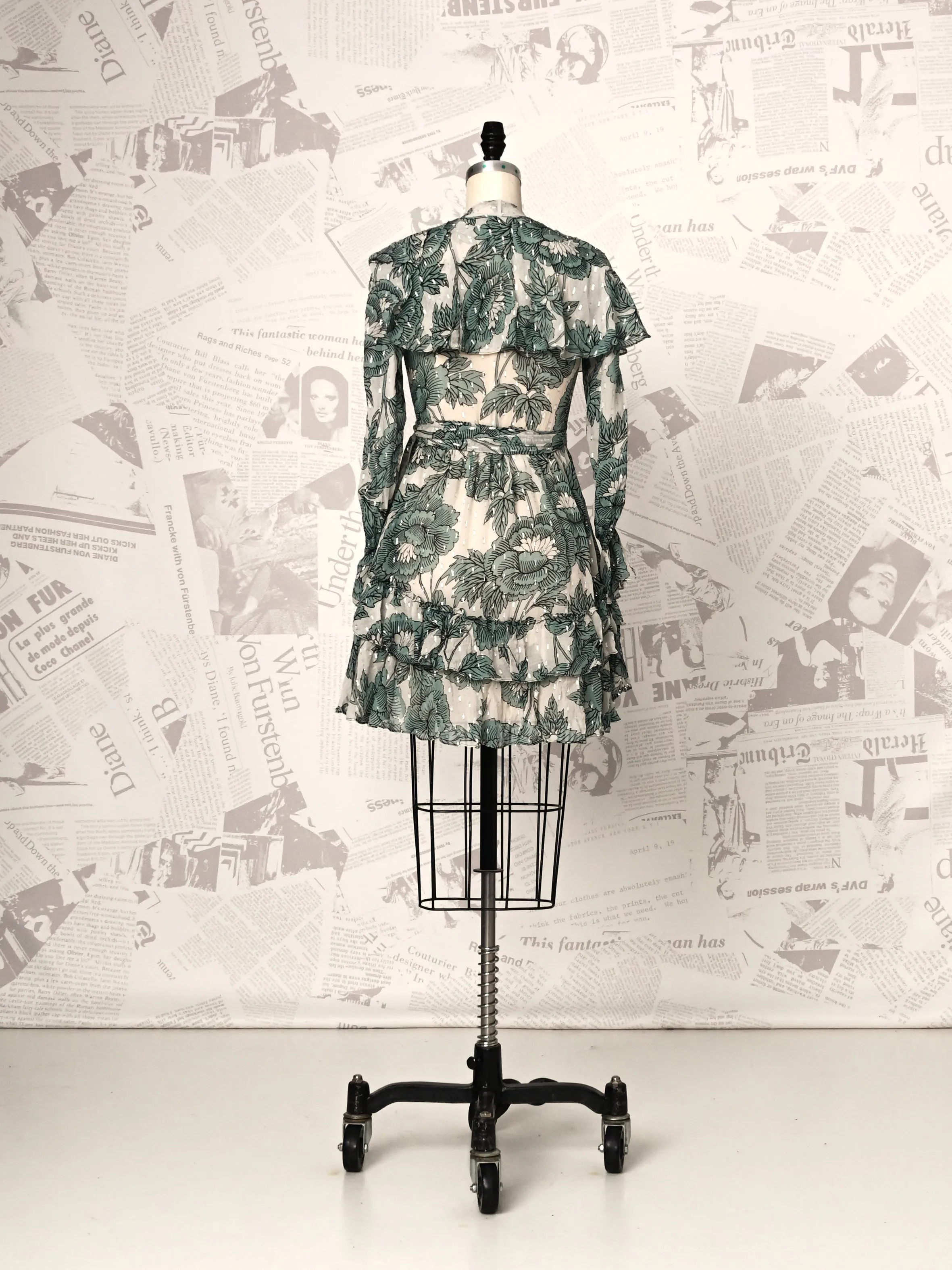 Simone Dress - DVF Vintage sold by Diane Von Furstenberg product image thumbnail 2