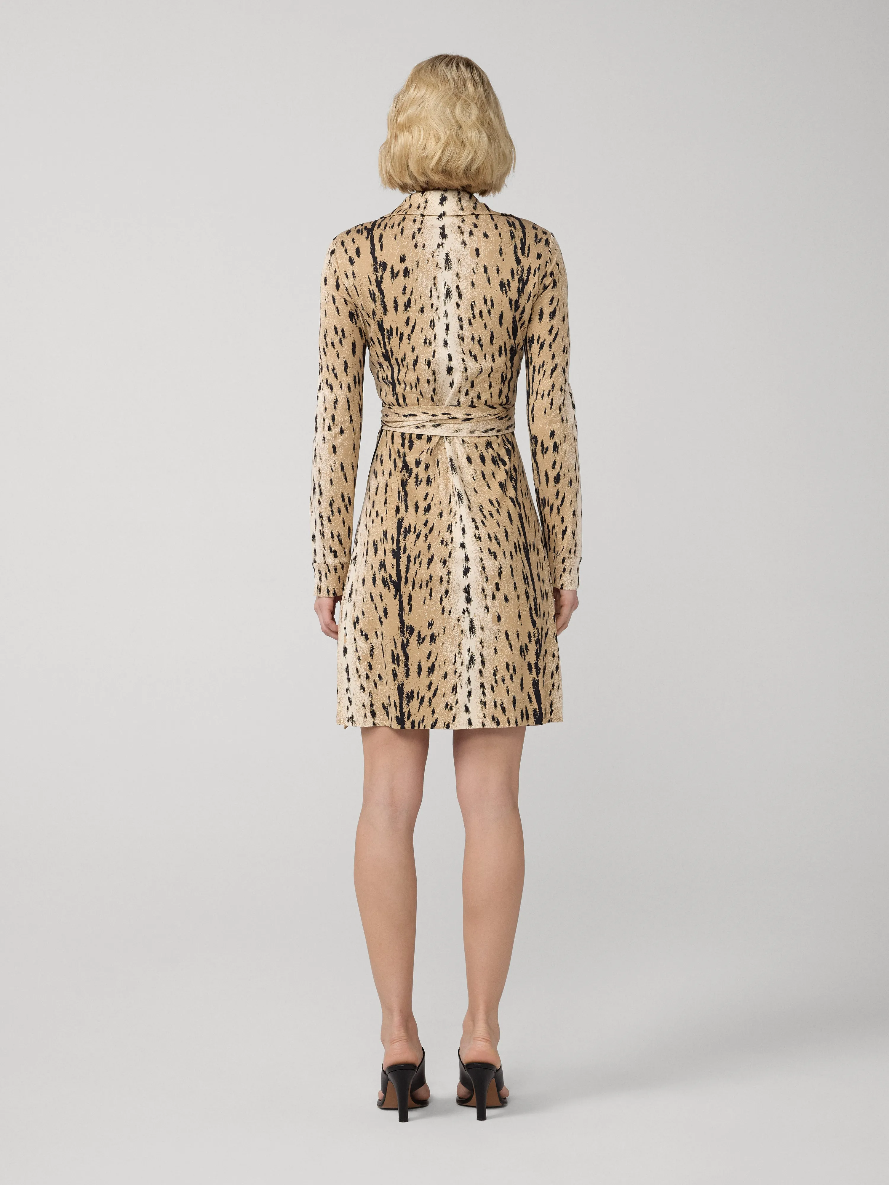 New Jeanne Wrap Dress sold by Diane Von Furstenberg product image thumbnail 3