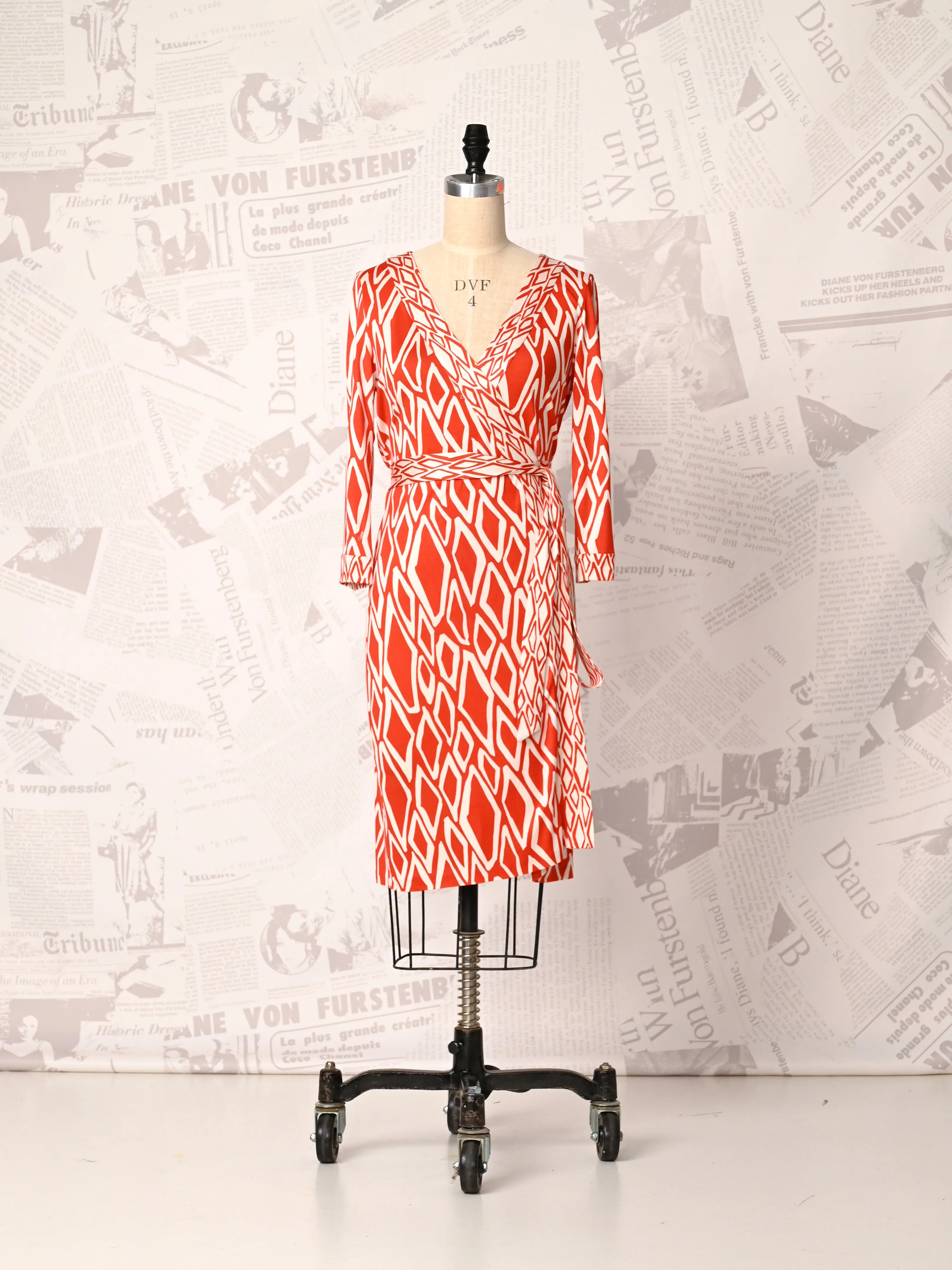 Jeanne Orange Dress - DVF Vintage sold by Diane Von Furstenberg