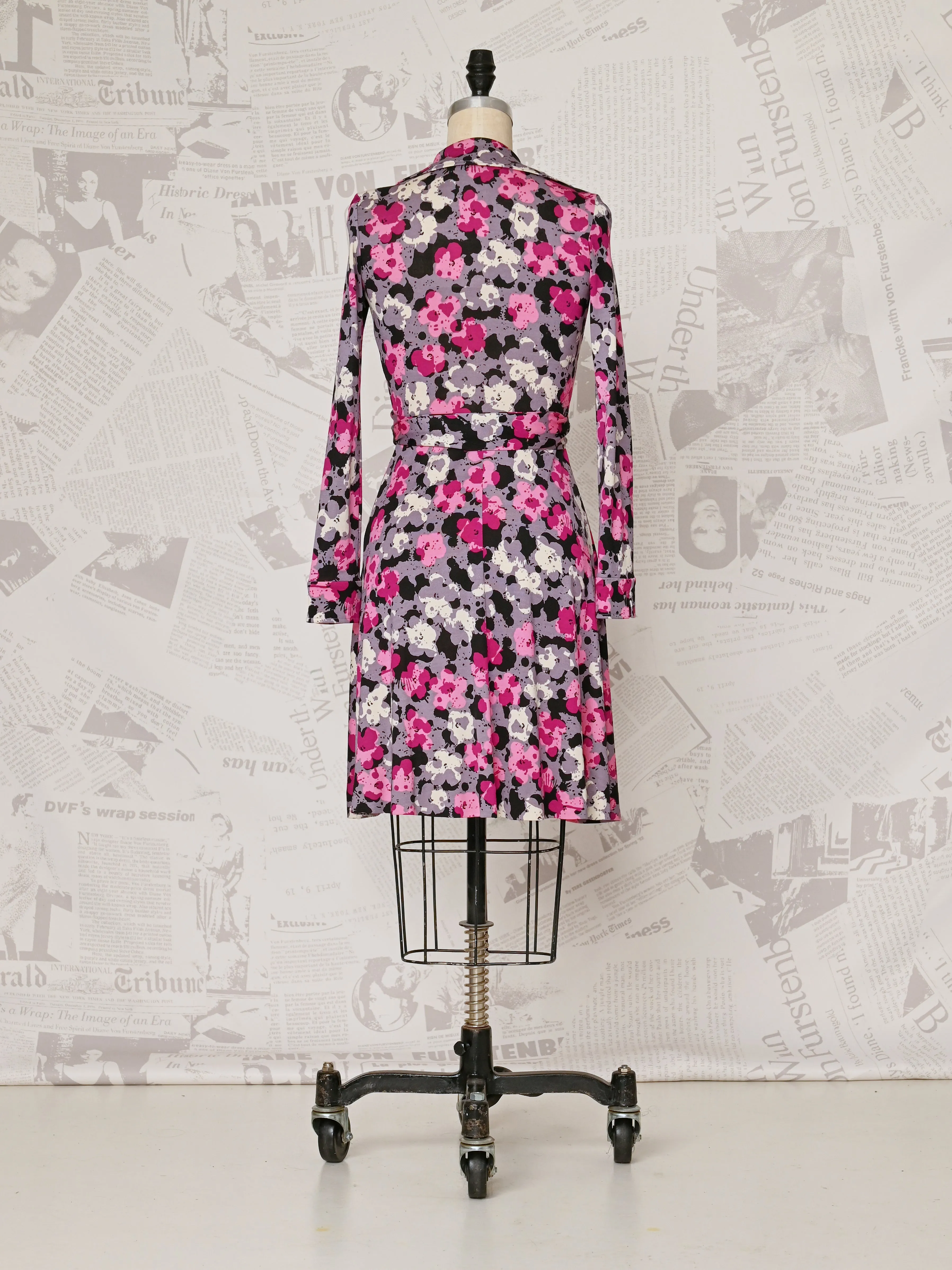 Andy Warhol Wrap Dress - DVF Vintage sold by Diane Von Furstenberg product image thumbnail 2