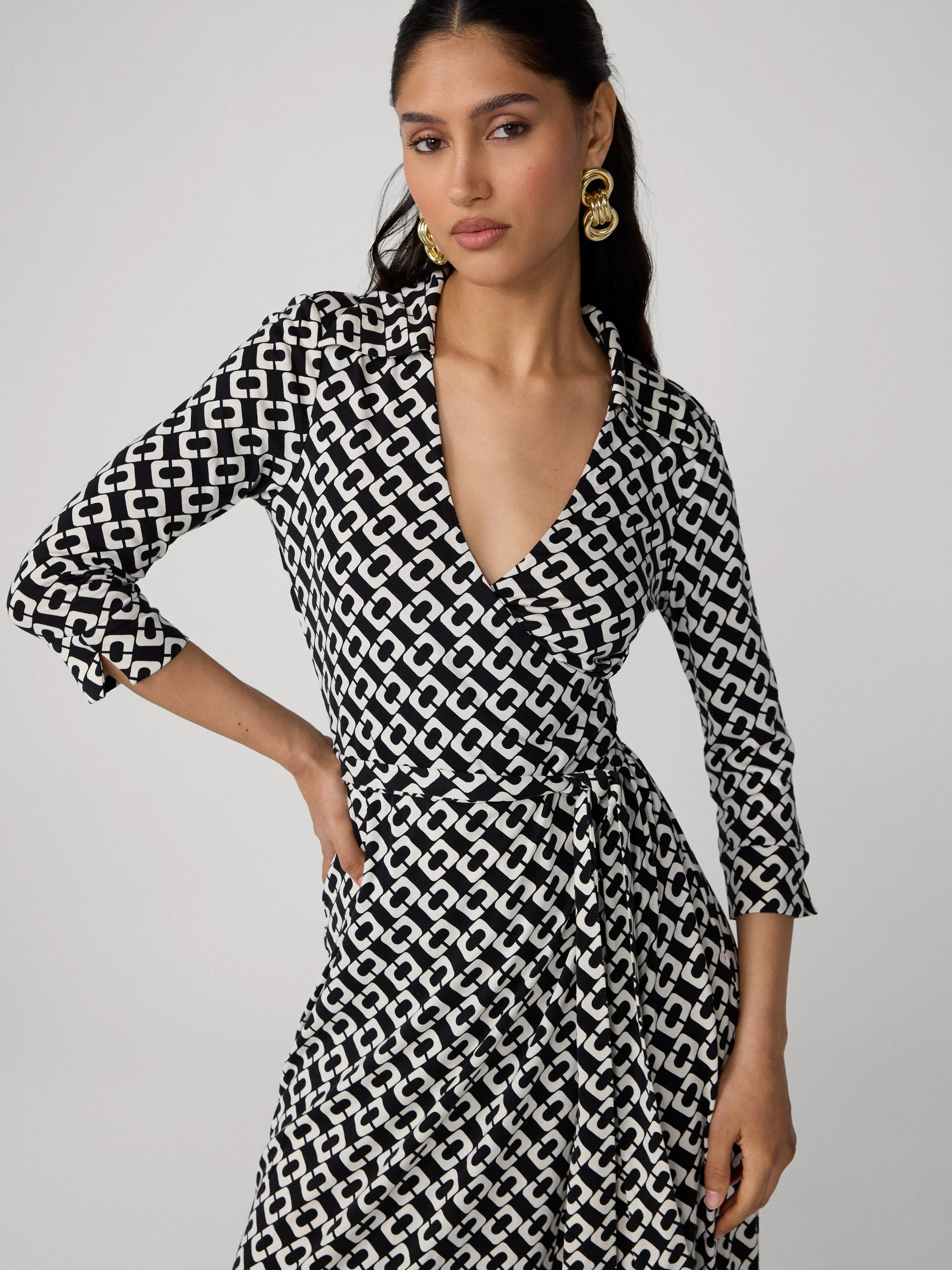 Abigail Silk Jersey Midi Wrap Dress sold by Diane Von Furstenberg product image thumbnail 4