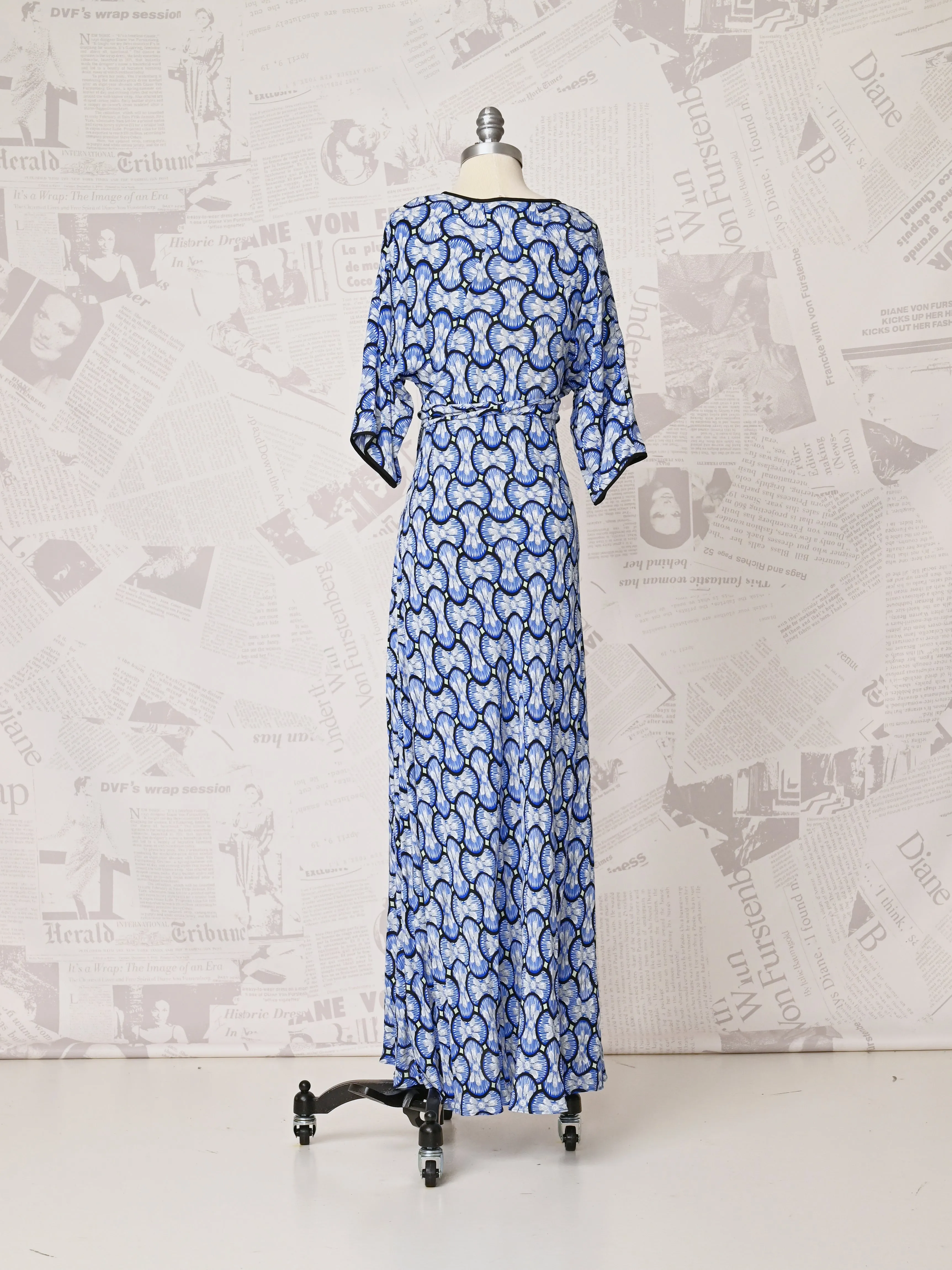 Eloise Maxi Dress - DVF Vintage sold by Diane Von Furstenberg product image thumbnail 2