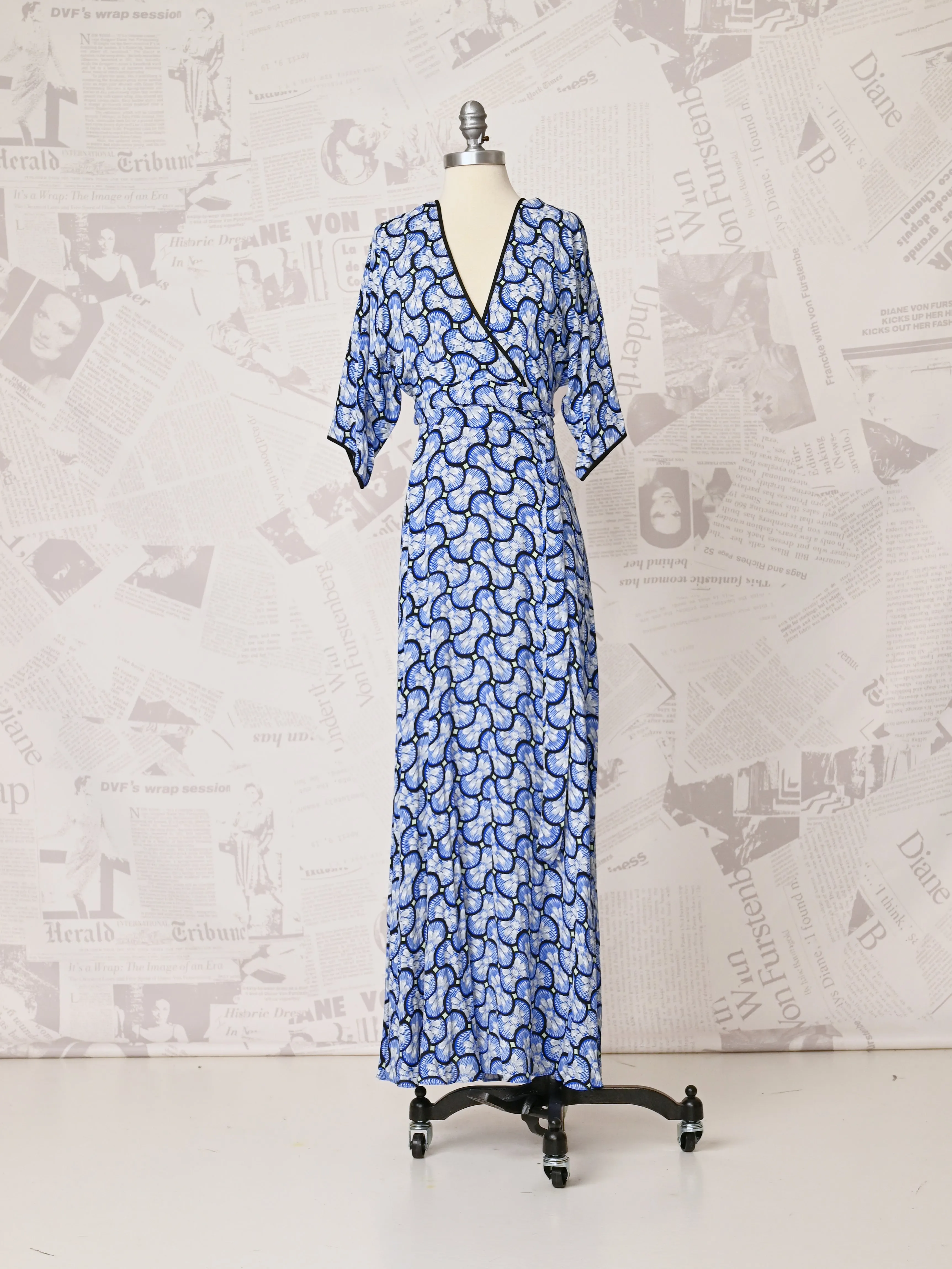 Eloise Maxi Dress - DVF Vintage sold by Diane Von Furstenberg