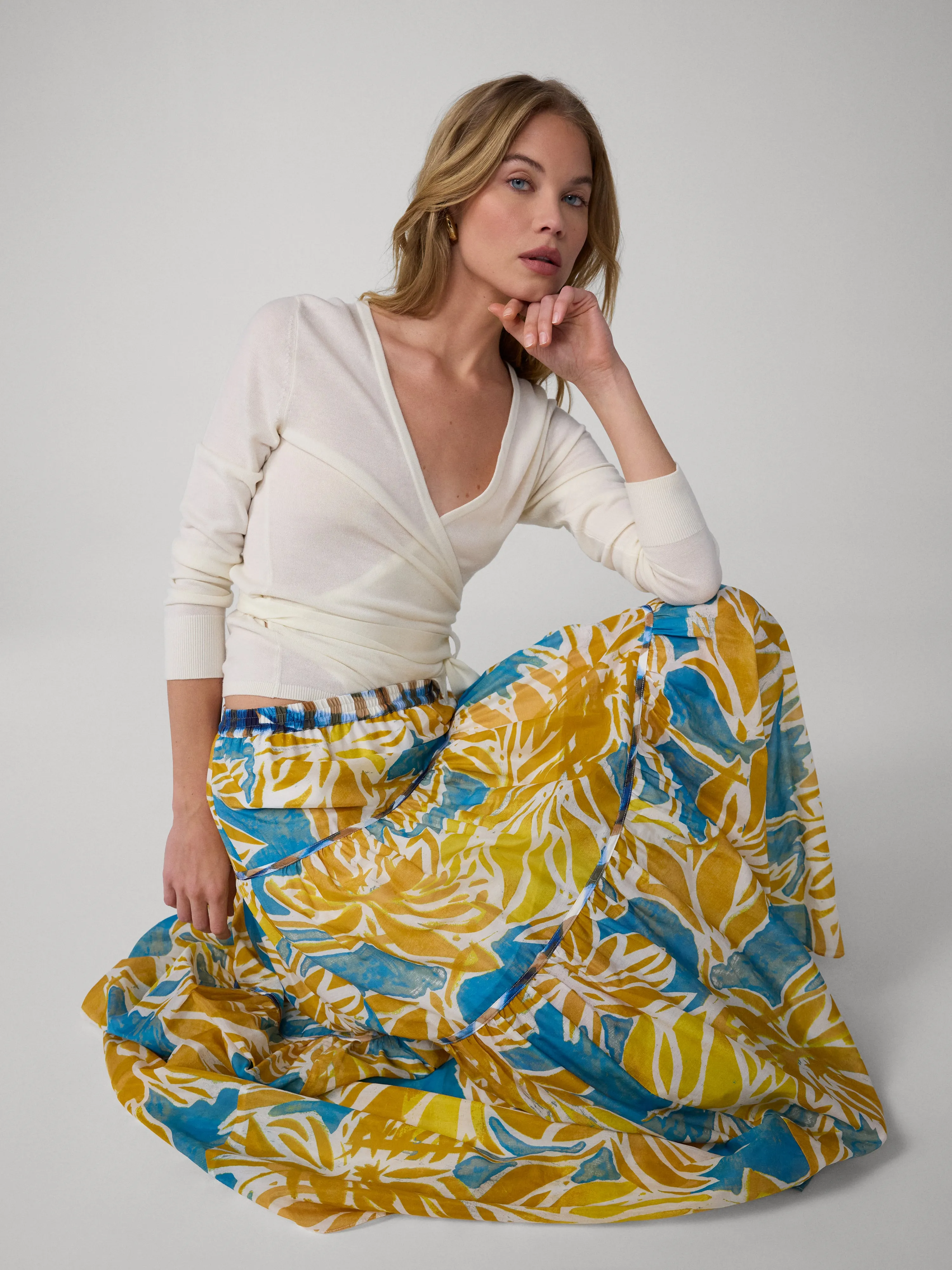 Shiloh Skirt sold by Diane Von Furstenberg product image thumbnail 4