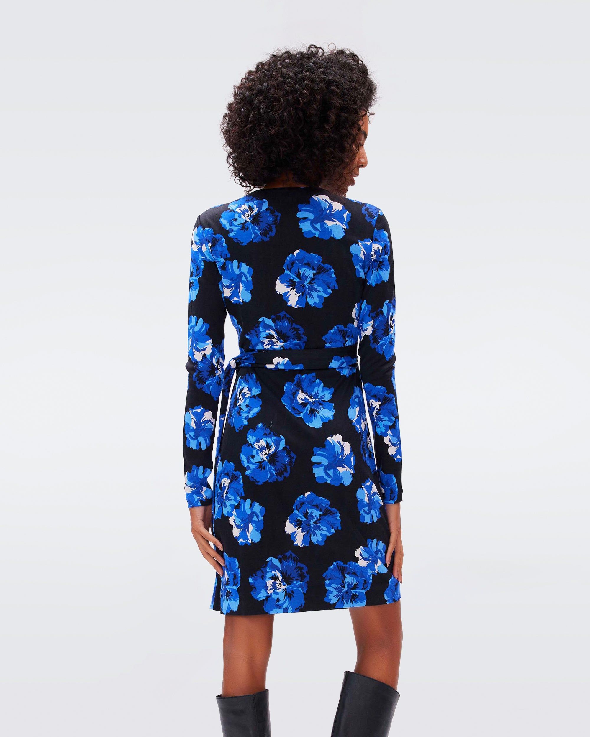 Julian Silk Jersey Wrap Dress sold by Diane Von Furstenberg product image thumbnail 3