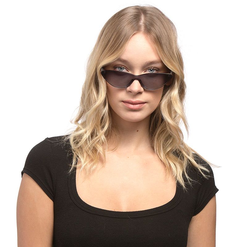 MYA - BLACK + SILVER FLASH SUNGLASSES sold by Diff Eyewear product image thumbnail 8