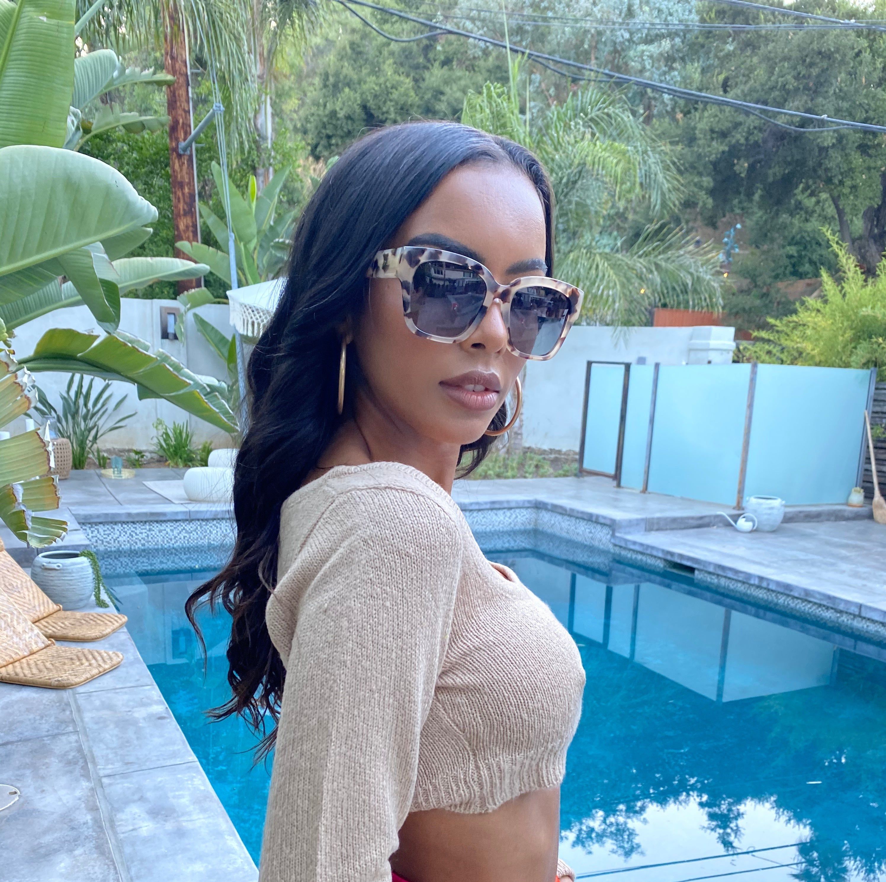 BELLA II - CREAM TORTOISE + GREY GRADIENT POLARIZED SUNGLASSES sold by Diff Eyewear product image thumbnail 7