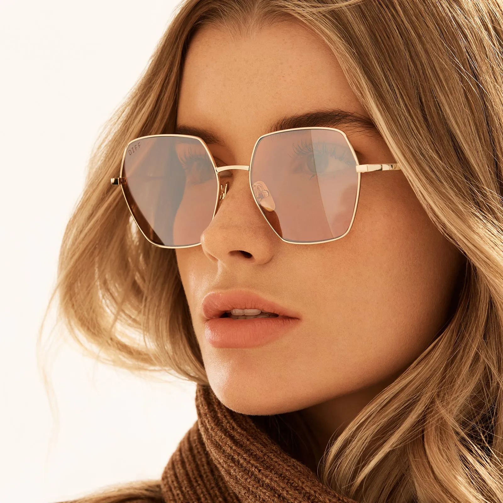 HARLOWE - GOLD + HONEY CRYSTAL FLASH SUNGLASSES sold by Diff Eyewear product image thumbnail 5