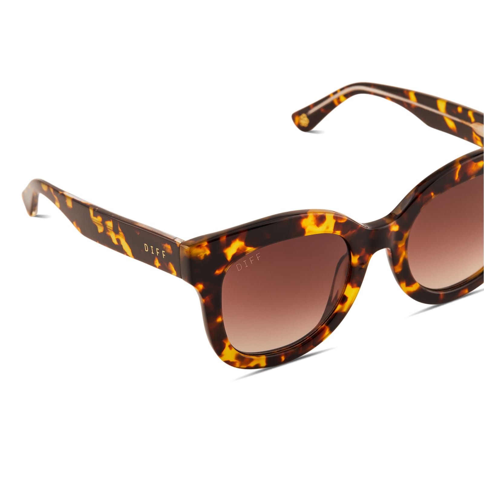 LAUREN LANE - MOLLIE + AMBER TORTOISE + BROWN GRADIENT SUNGLASSES sold by Diff Eyewear product image thumbnail 4
