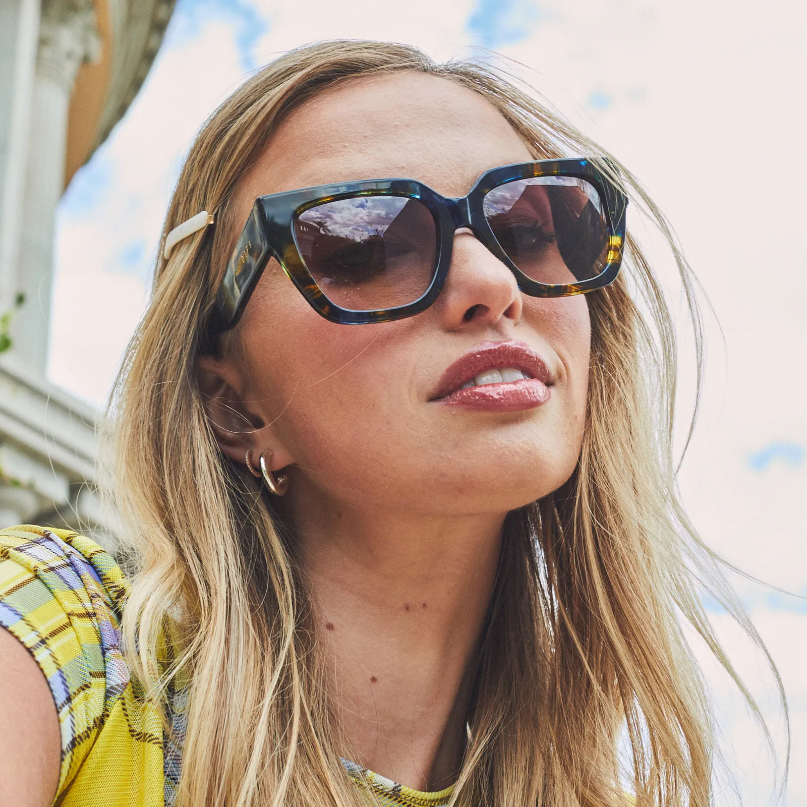 REMI II - GLACIAL TORTOISE + BROWN GRADIENT SUNGLASSES sold by Diff Eyewear product image thumbnail 5