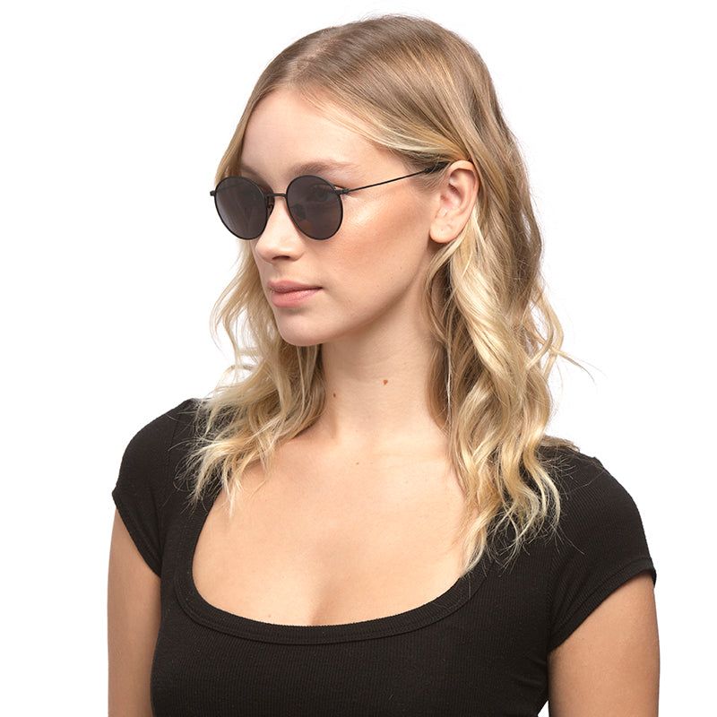 DAISY - MATTE BLACK + GREY + POLARIZED SUNGLASSES sold by Diff Eyewear product image thumbnail 7