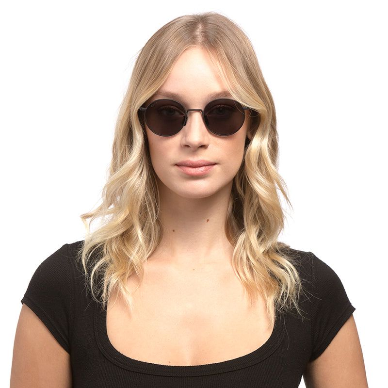 DAISY - MATTE BLACK + GREY + POLARIZED SUNGLASSES sold by Diff Eyewear product image thumbnail 6