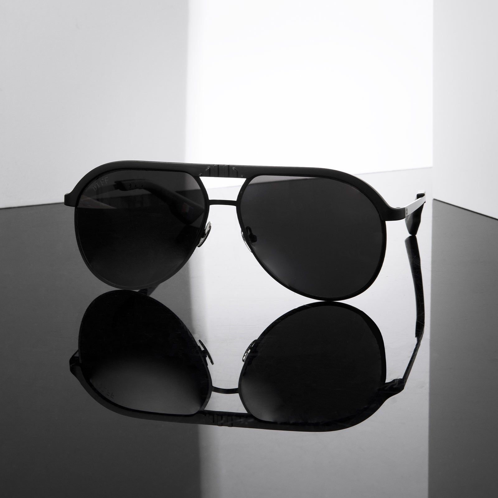 DARTH VADER™ - SITH BLACK + IMPERIAL GREY POLARIZED SUNGLASSES sold by Diff Eyewear product image thumbnail 5