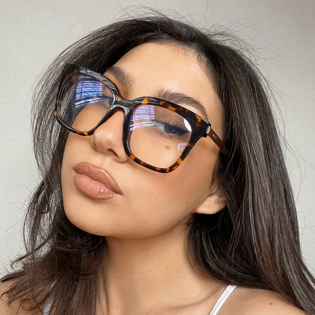 BELLA - AMBER TORTOISE + PRESCRIPTION GLASSES sold by Diff Eyewear product image thumbnail 4