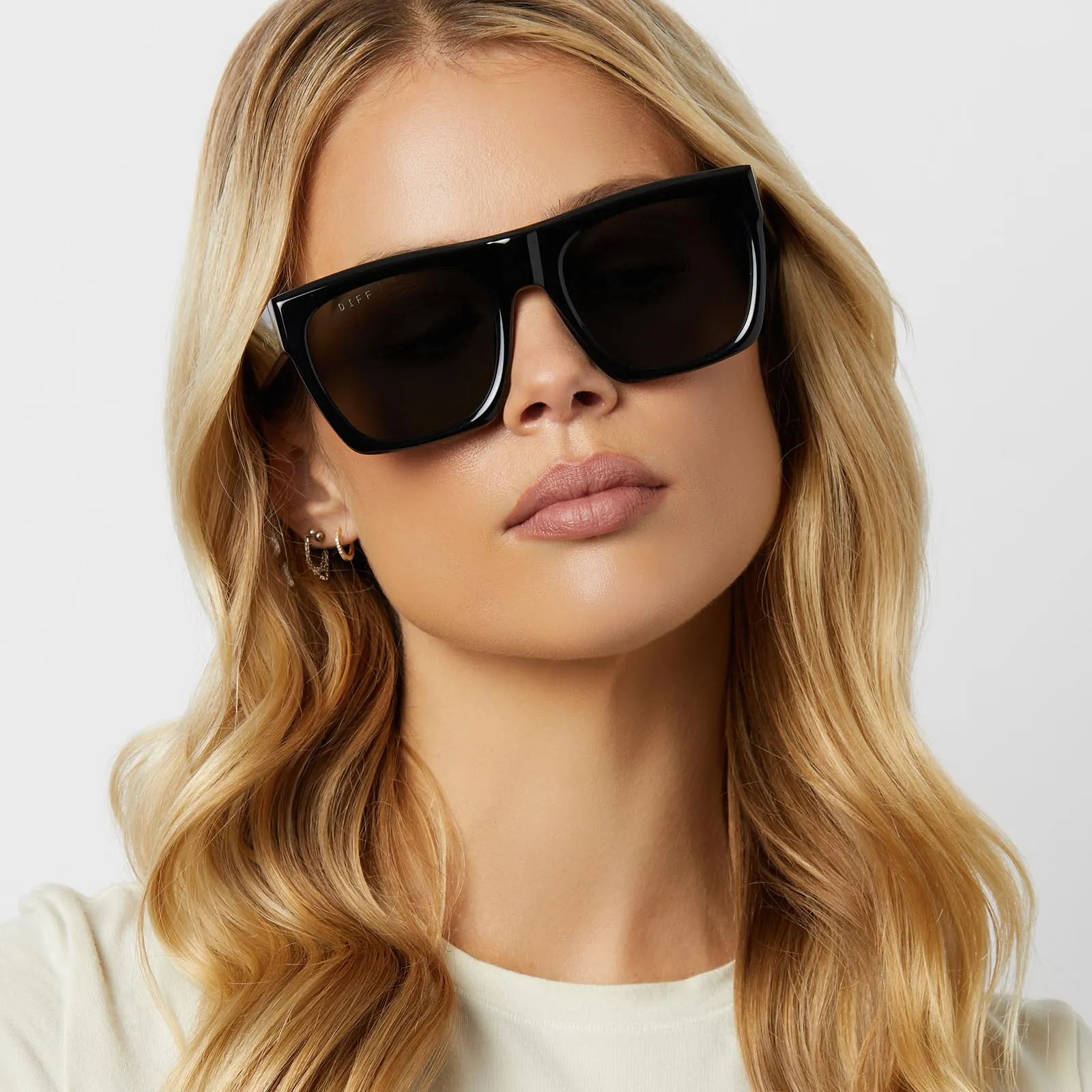 EASTON - BLACK + GREY + POLARIZED SUNGLASSES sold by Diff Eyewear product image thumbnail 5