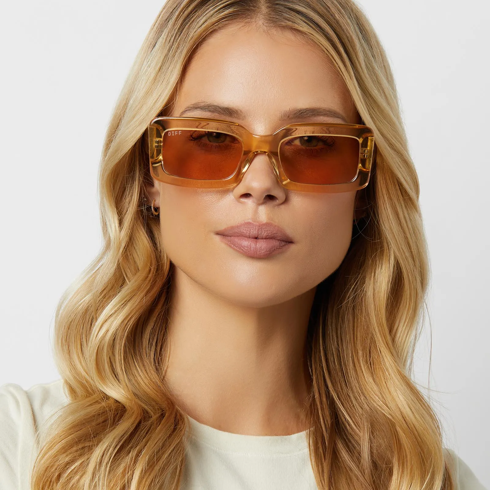 INDY - HONEY CRYSTAL + HONEY CRYSTAL FLASH SUNGLASSES sold by Diff Eyewear product image thumbnail 5