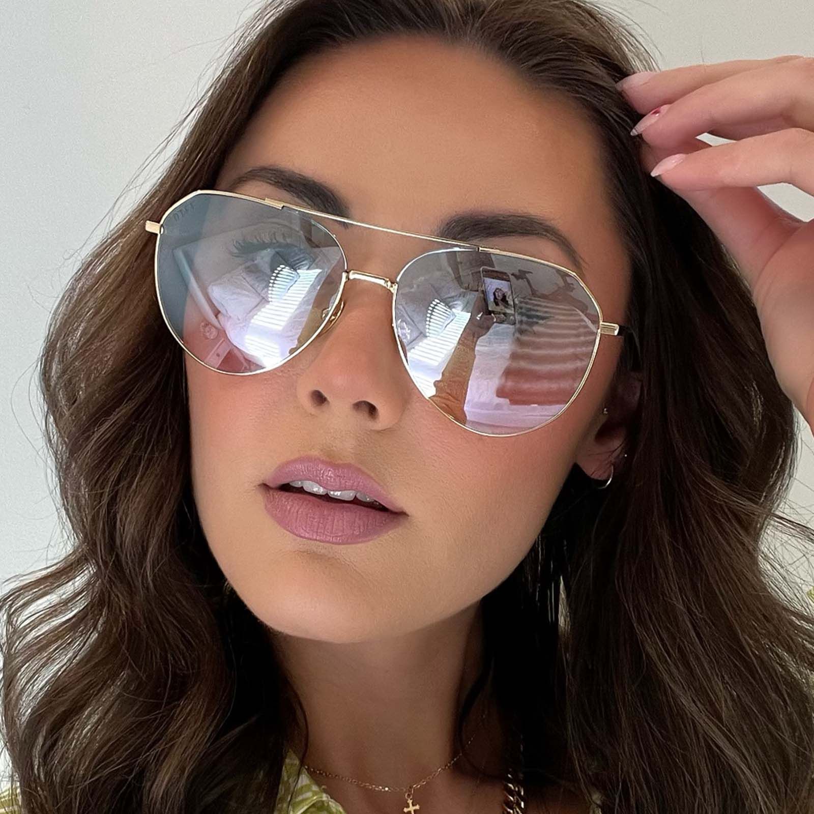 DASH - GOLD + BLUE TO LAVENDER FLASH SUNGLASSES sold by Diff Eyewear product image thumbnail 5