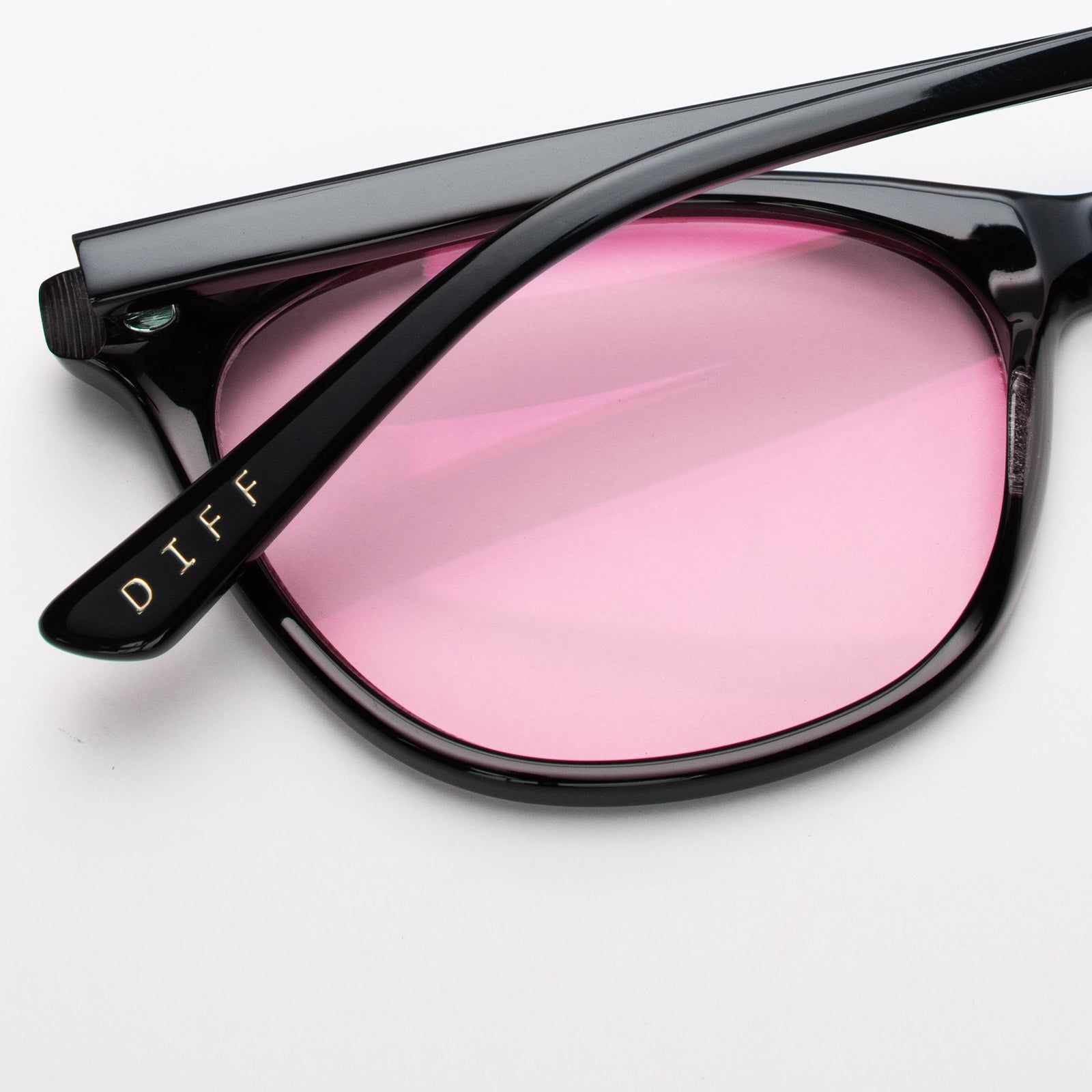 JADE - BLACK + PINK BLUE LIGHT TECHNOLOGY GLASSES sold by Diff Eyewear product image thumbnail 4