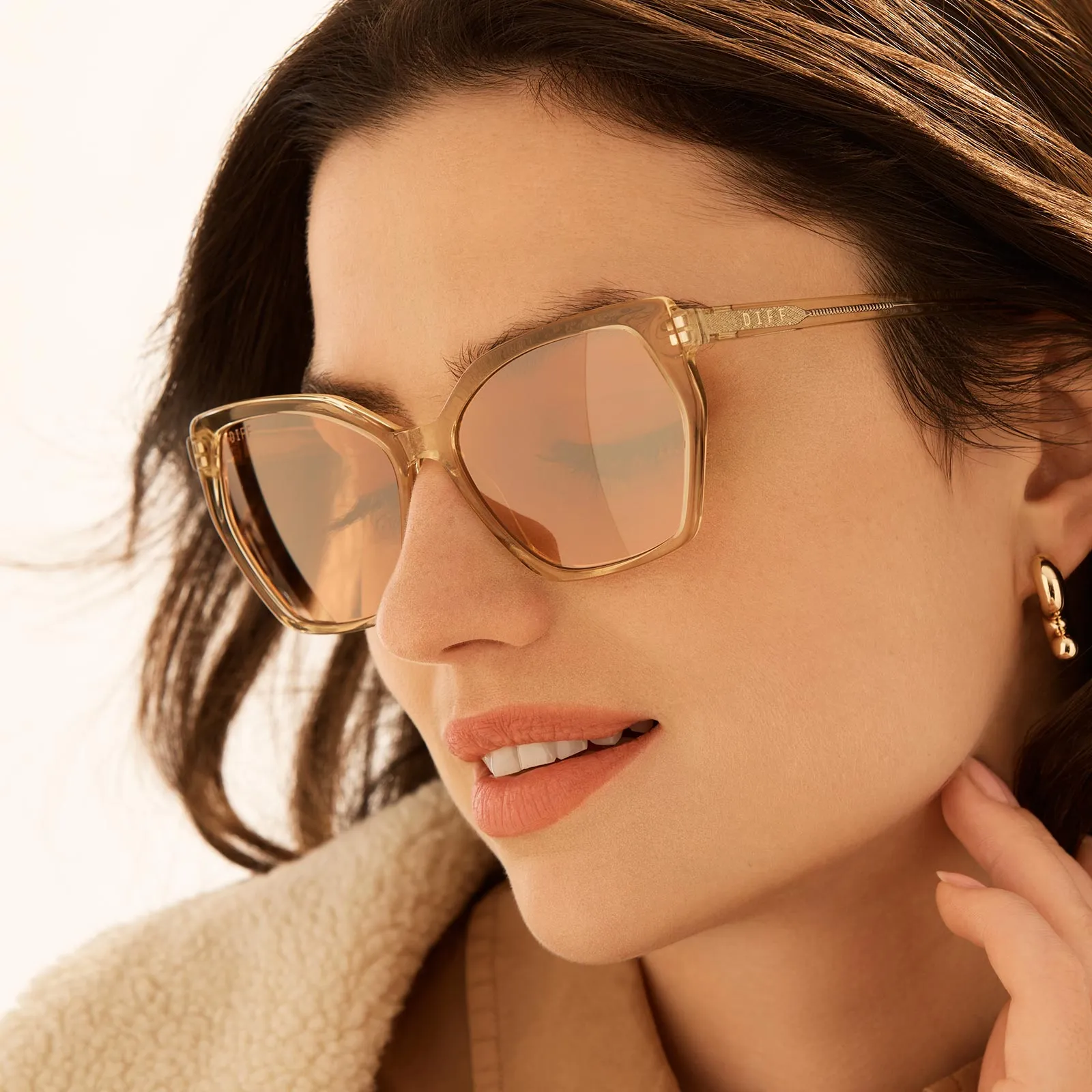 VERA - HONEY CRYSTAL + HONEY CRYSTAL FLASH SUNGLASSES sold by Diff Eyewear product image thumbnail 5