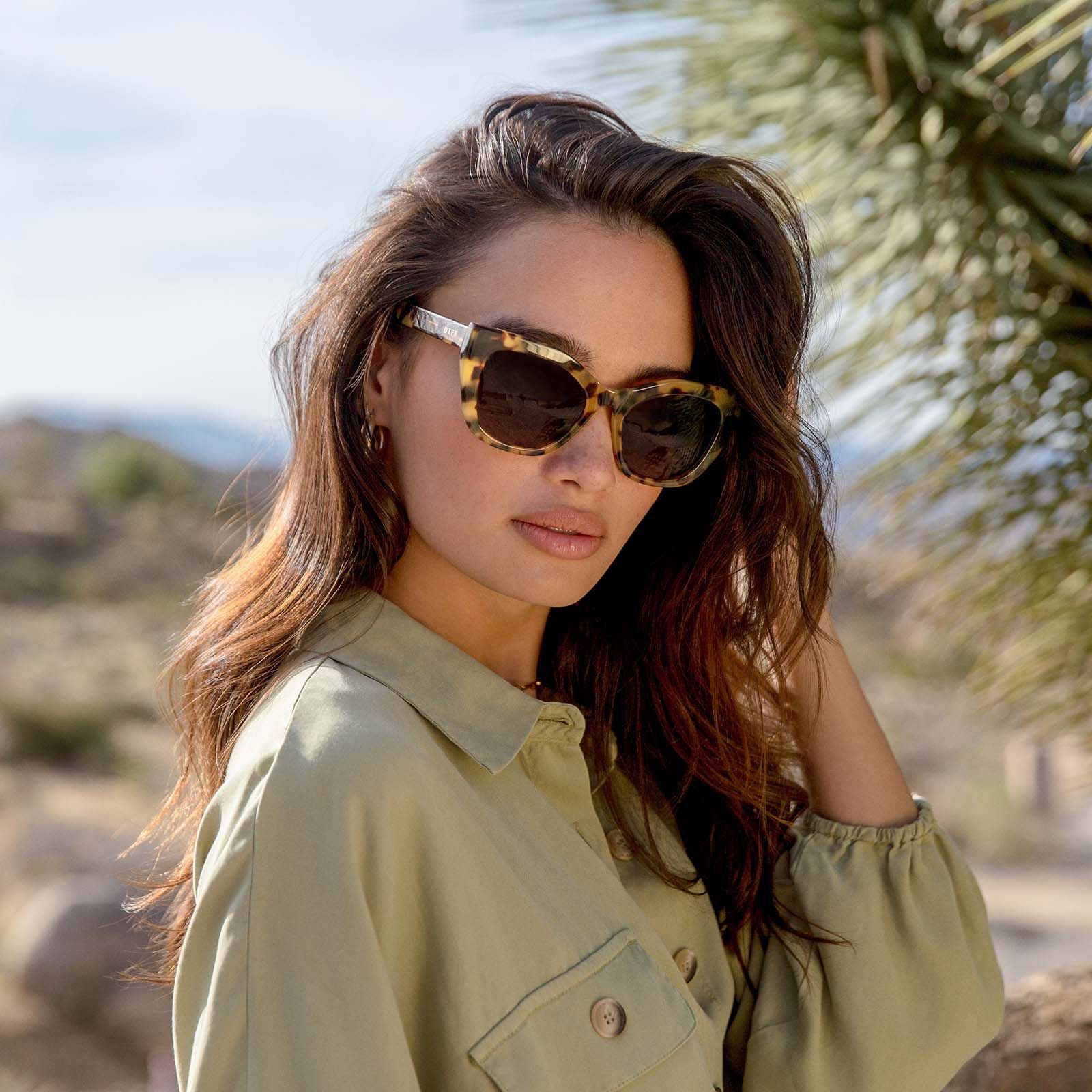 GEORGIA - AMBER TORTOISE + BROWN GRADIENT SUNGLASSES sold by Diff Eyewear product image thumbnail 6