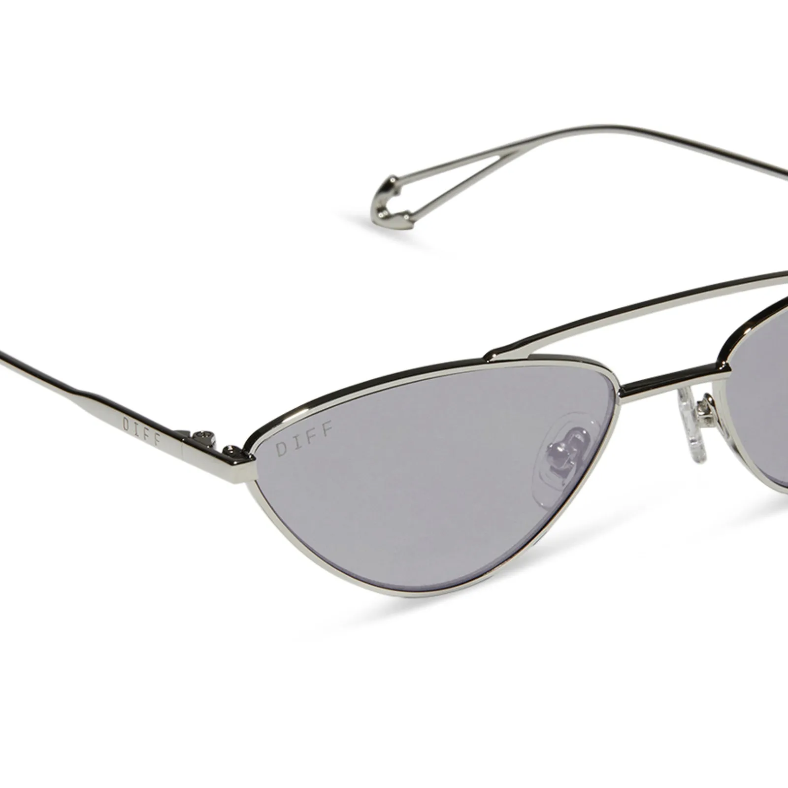 ADRIENNE BAILON - L.E.S. + SILVER + CHROME MIRROR SUNGLASSES sold by Diff Eyewear product image thumbnail 4