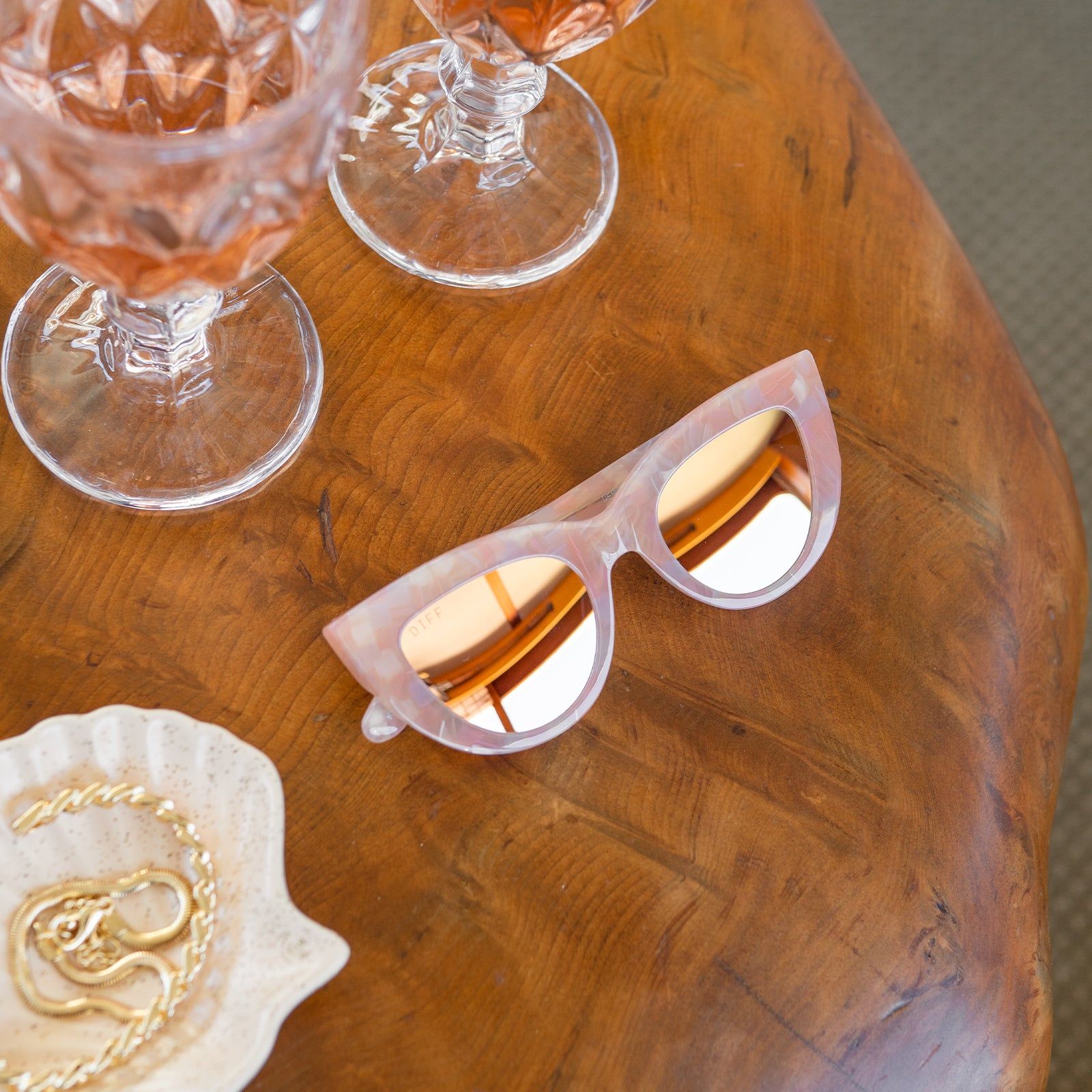 KIMMY - CITRINE PEARL + TAUPE FLASH SUNGLASSES sold by Diff Eyewear product image thumbnail 10