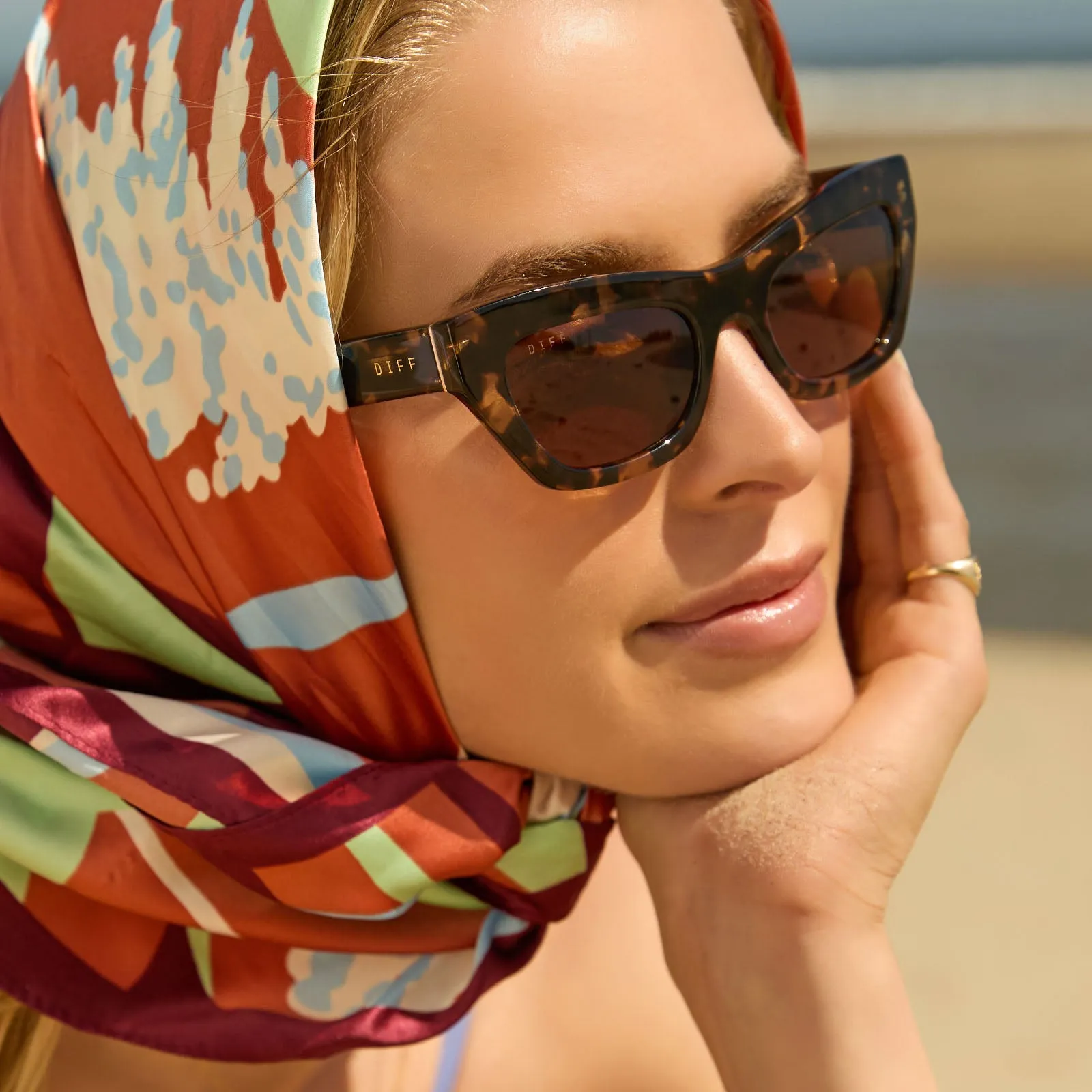 KATARINA - ESPRESSO TORTOISE + BROWN SUNGLASSES sold by Diff Eyewear product image thumbnail 4