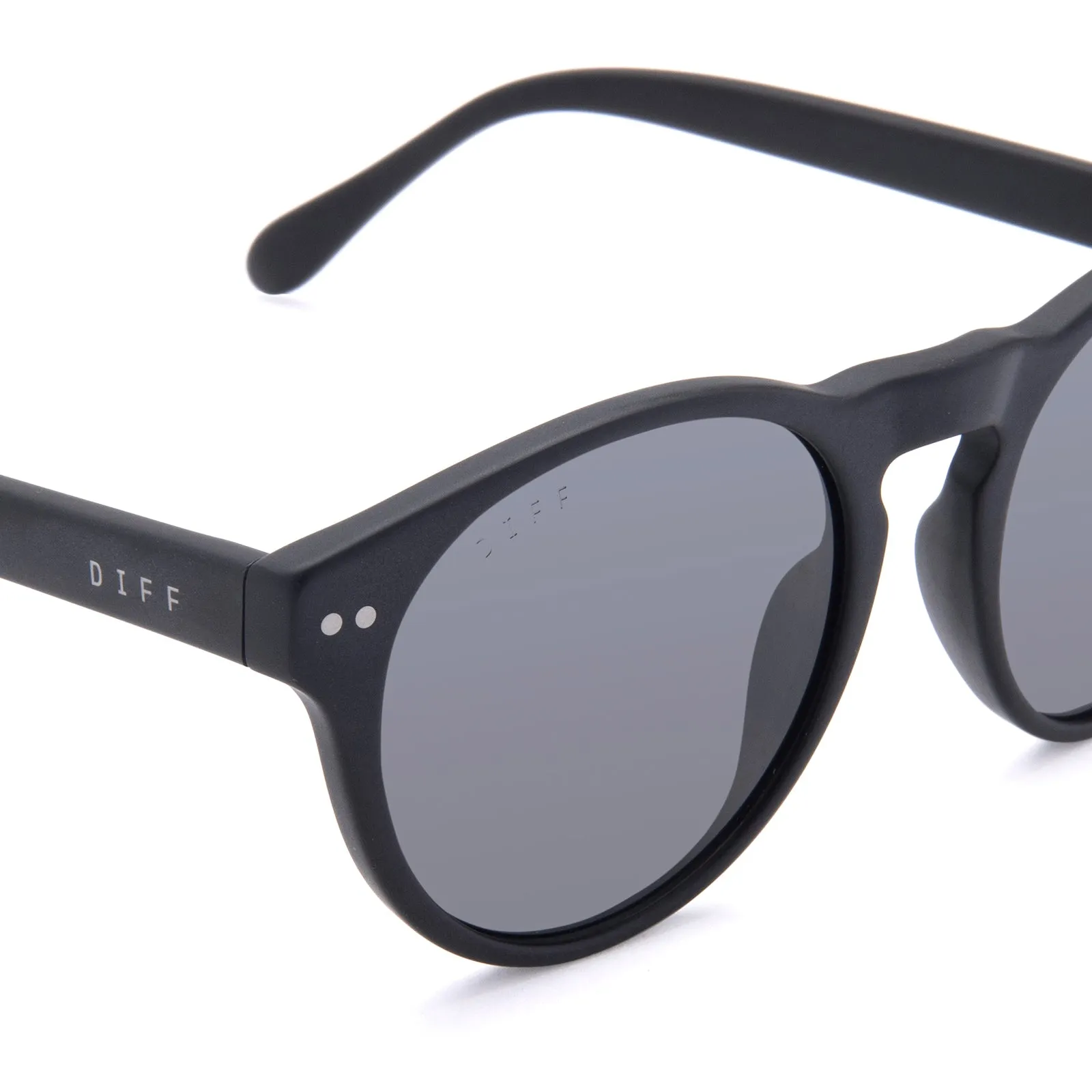 CODY - MATTE BLACK + GREY POLARIZED SUNGLASSES sold by Diff Eyewear product image thumbnail 3