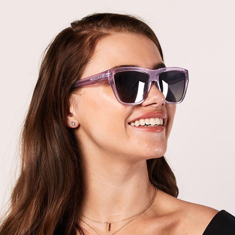 HARPER - AMETHYST GLITTER + GREY GRADIENT + POLARIZED sold by Diff Eyewear product image thumbnail 4