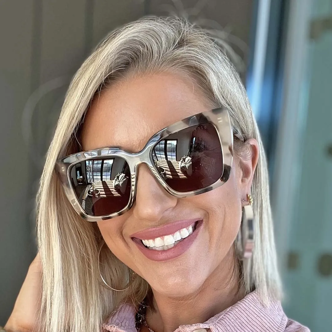 LIZZY - CREAM TORTOISE + GREY SUNGLASSES sold by Diff Eyewear product image thumbnail 5