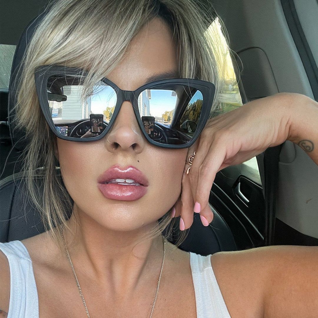 BECKY II - MATTE BLACK OIL SLICK + GREY MIRROR SUNGLASSES sold by Diff Eyewear product image thumbnail 5