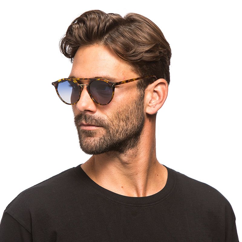 MASON - AMBER TORTOISE + BLUE STEEL GRADIENT + POLARIZED SUNGLASSES sold by Diff Eyewear product image thumbnail 6