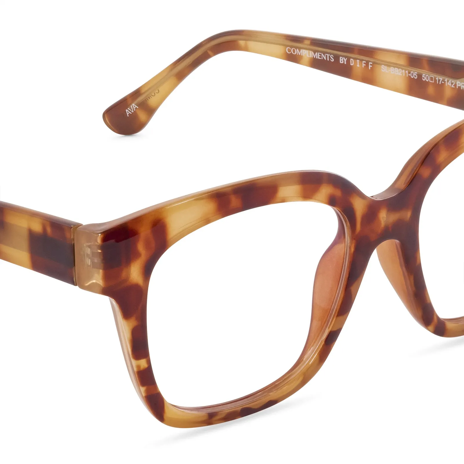 AVA - SOLSTICE TORTOISE + BLUE LIGHT READERS sold by Diff Eyewear product image thumbnail 5