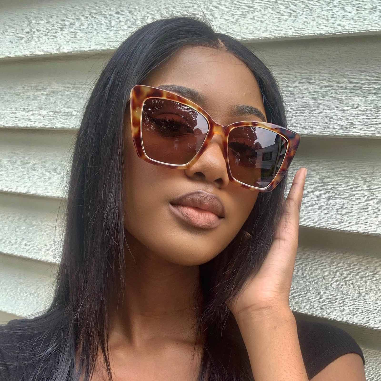 BECKY IV - SOLSTICE TORTOISE + BROWN GRADIENT SUNGLASSES sold by Diff Eyewear product image thumbnail 5