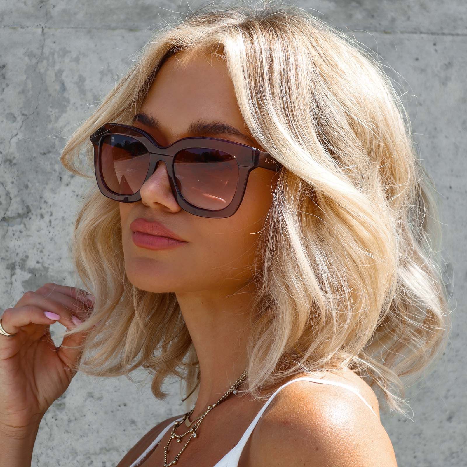 CARSON - DEEP AMBER + TERRACOTTA GRADIENT SUNGLASSES sold by Diff Eyewear product image thumbnail 5