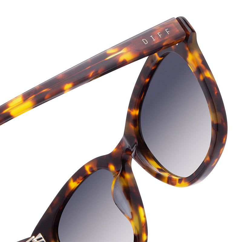 RYDER - AMBER TORTOISE + STEEL GRADIENT + POLARIZED SUNGLASSES sold by Diff Eyewear product image thumbnail 6