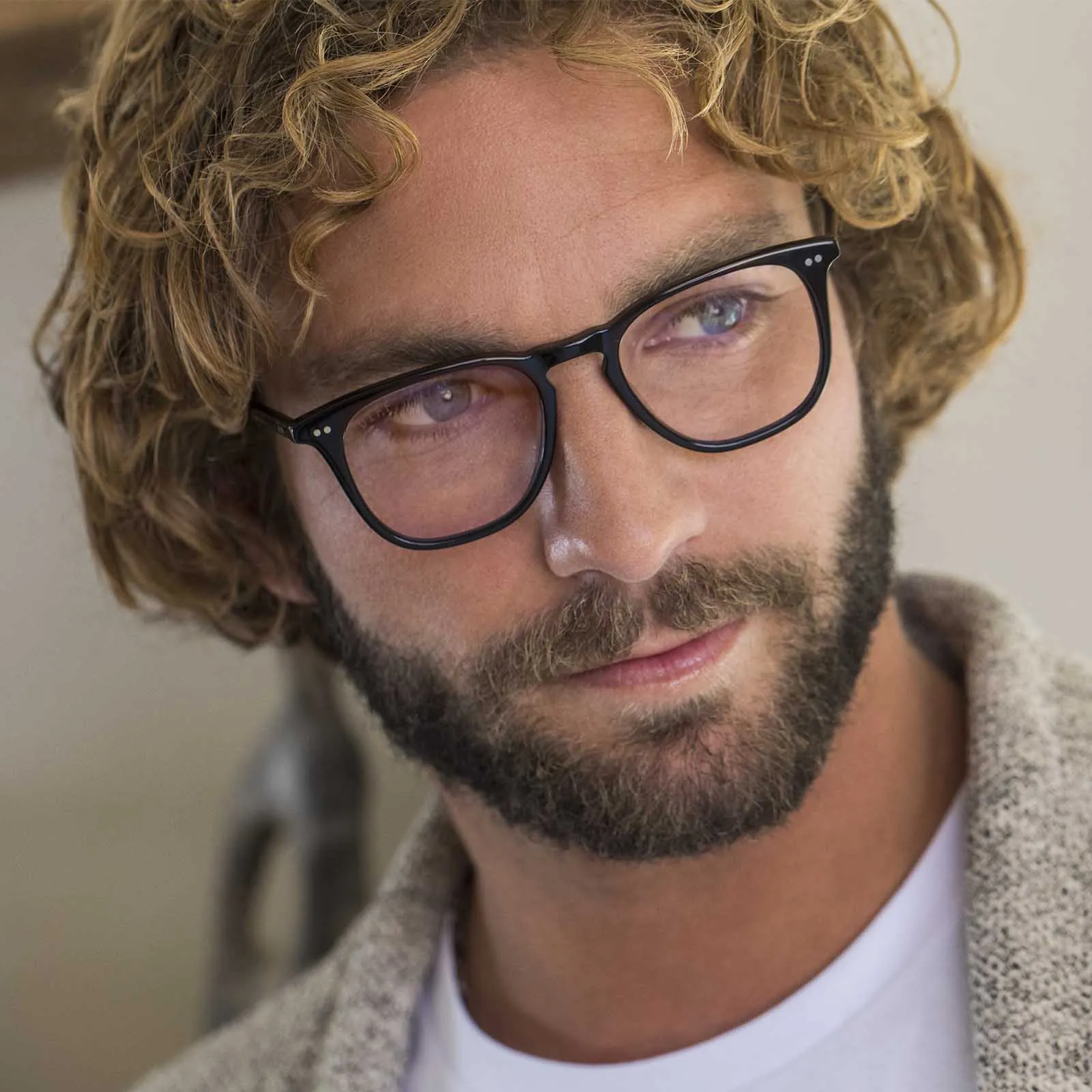 MAXWELL - BLACK + GLASSES sold by Diff Eyewear product image thumbnail 5