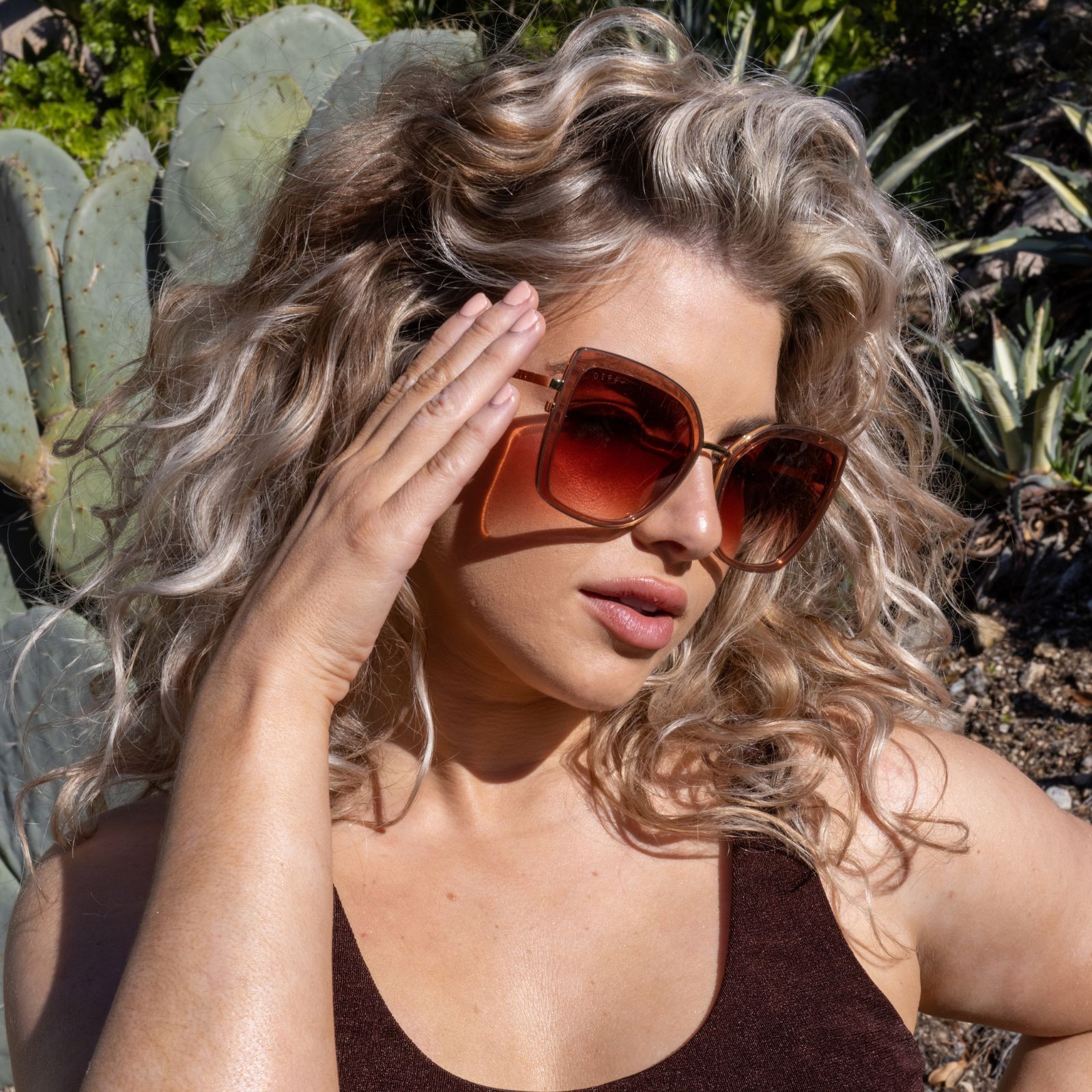 CLARISSE - DUSK + DUSK GRADIENT SUNGLASSES sold by Diff Eyewear product image thumbnail 5