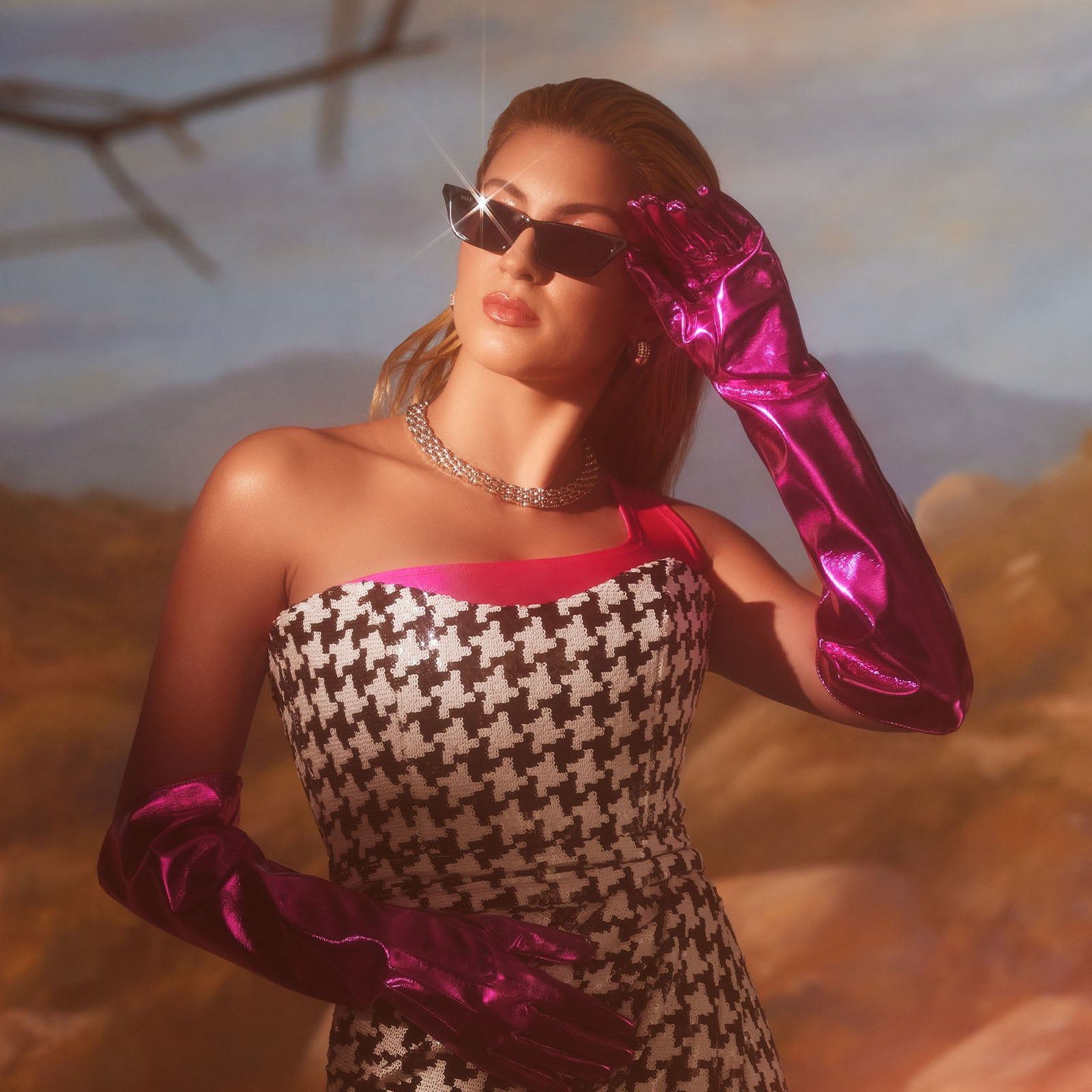 TORI KELLY - FUTURISTIC LOVER + BLACK + GREY SUNGLASSES sold by Diff Eyewear product image thumbnail 6