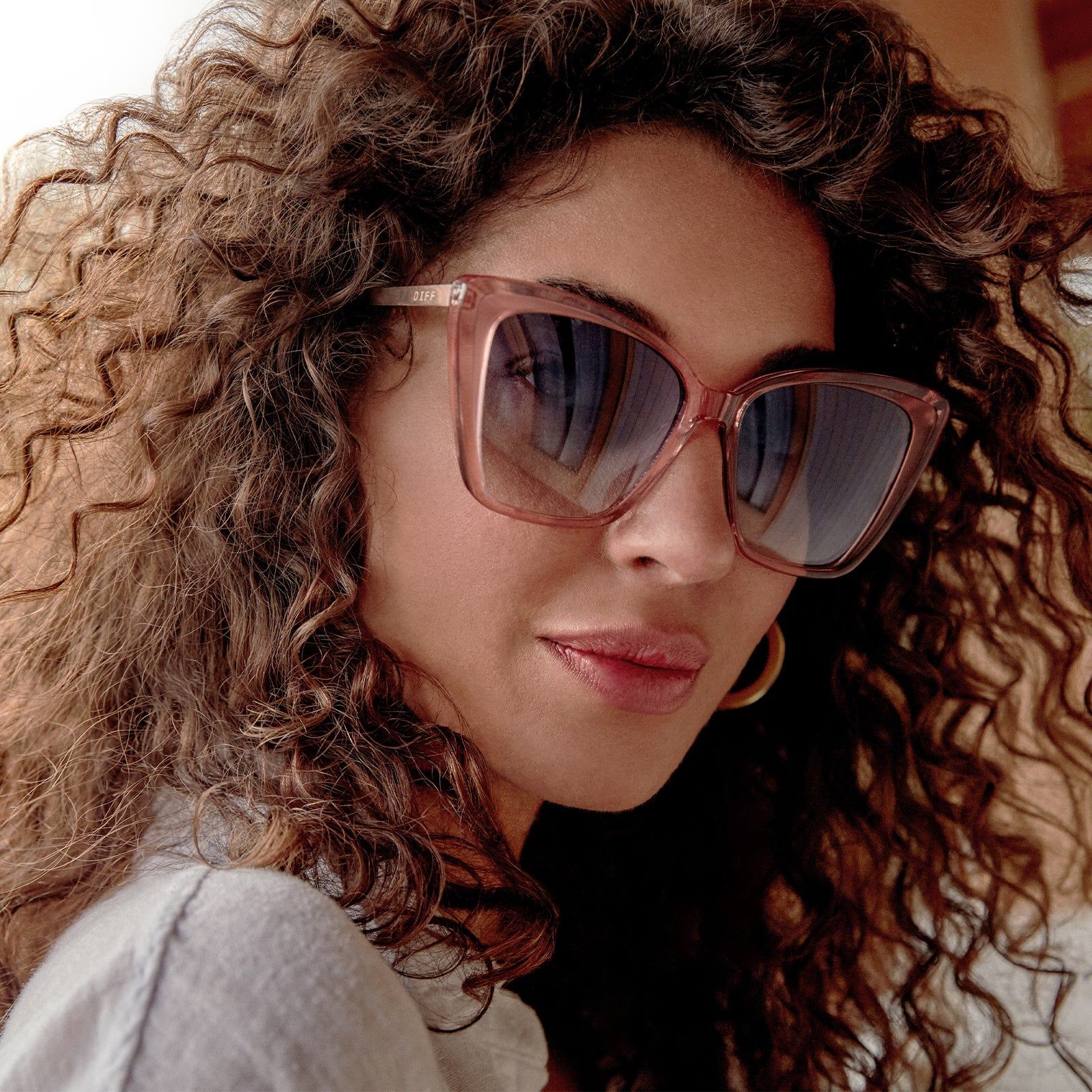 BECKY II - LIGHT PINK CRYSTAL + BLUE GRADIENT SUNGLASSES sold by Diff Eyewear product image thumbnail 5