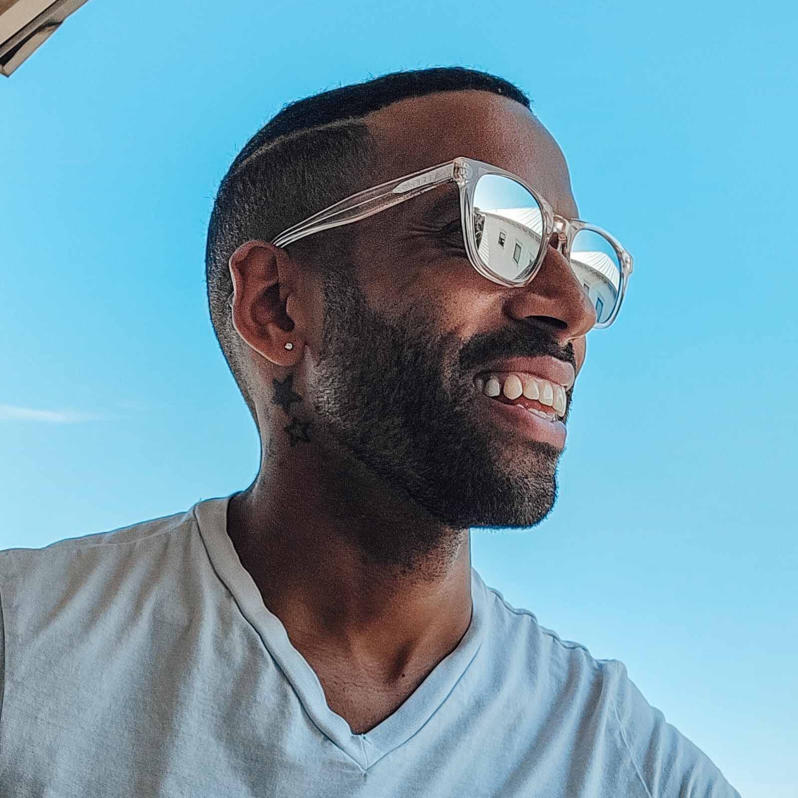 COLTON - SANDSTONE CRYSTAL + BEIGE MIRROR + POLARIZED SUNGLASSES sold by Diff Eyewear product image thumbnail 5