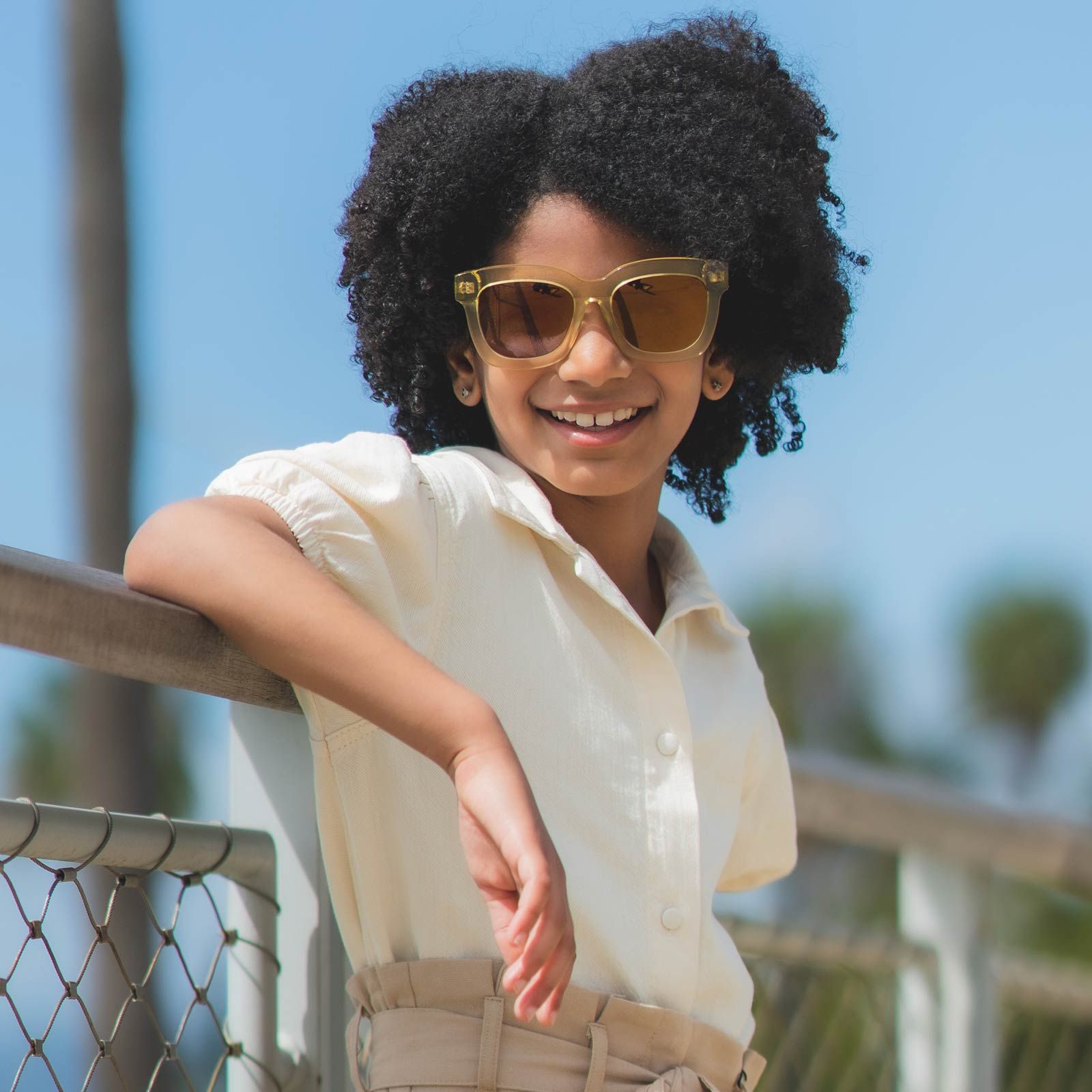 LIL CARSON - LIGHT GOLD CRYSTAL + GOLD MIRROR SUNGLASSES sold by Diff Eyewear product image thumbnail 5