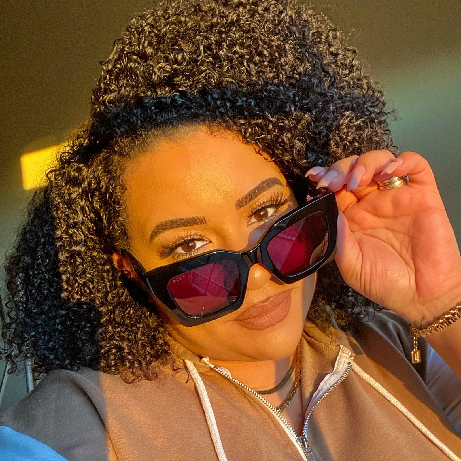 DANI - BLACK + GREY SUNGLASSES sold by Diff Eyewear product image thumbnail 5