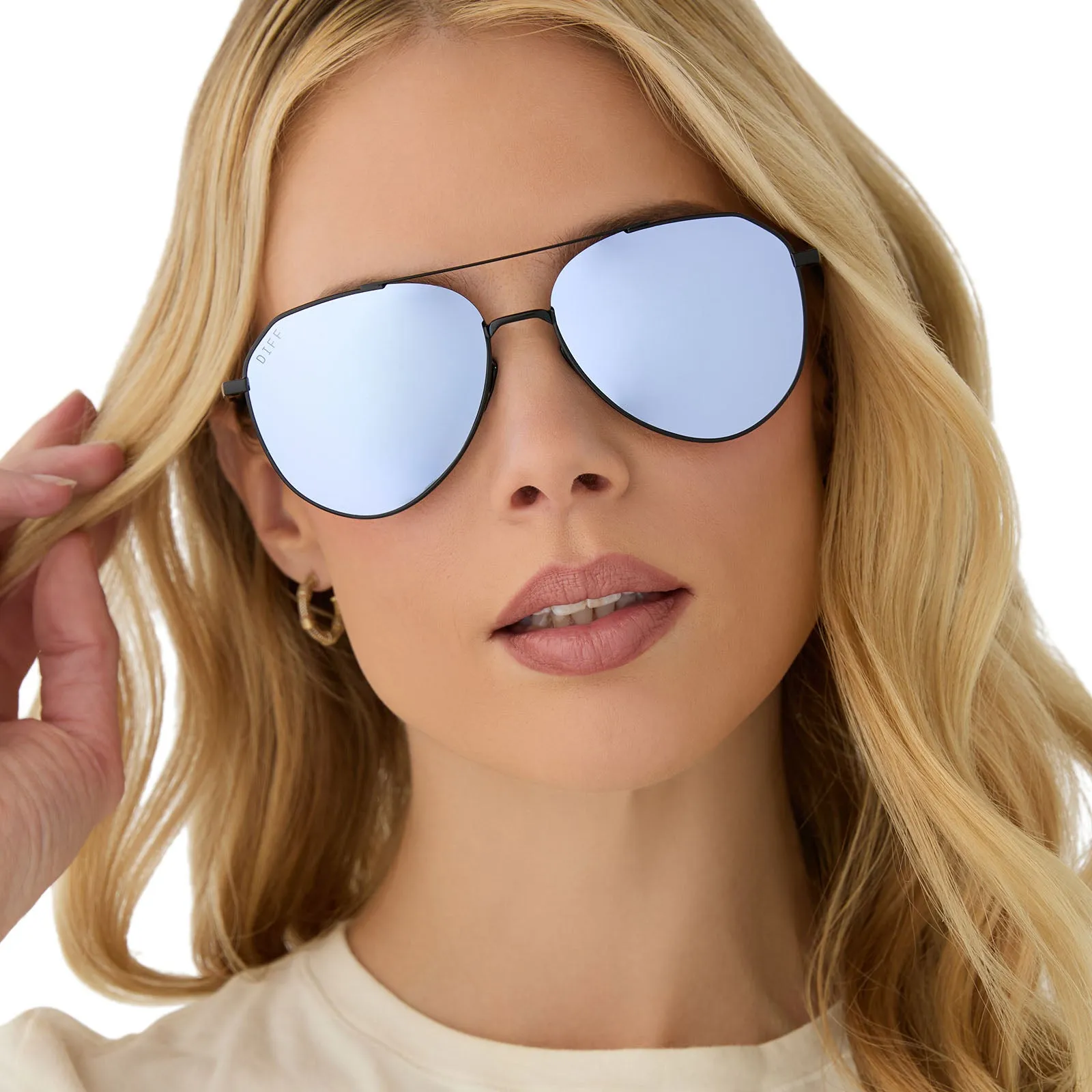 DASH XS - BLACK + LAVENDER MIRROR SUNGLASSES sold by Diff Eyewear product image thumbnail 5