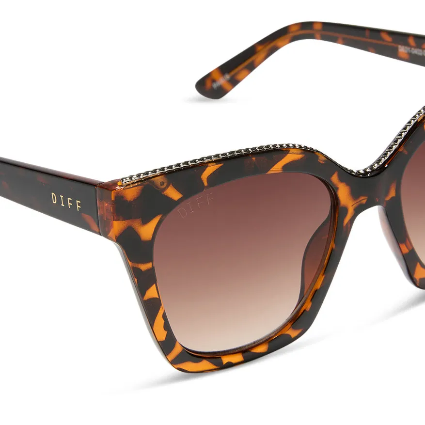 PARIS - DARK TORTOISE + BROWN GRADIENT SUNGLASSES sold by Diff Eyewear product image thumbnail 4