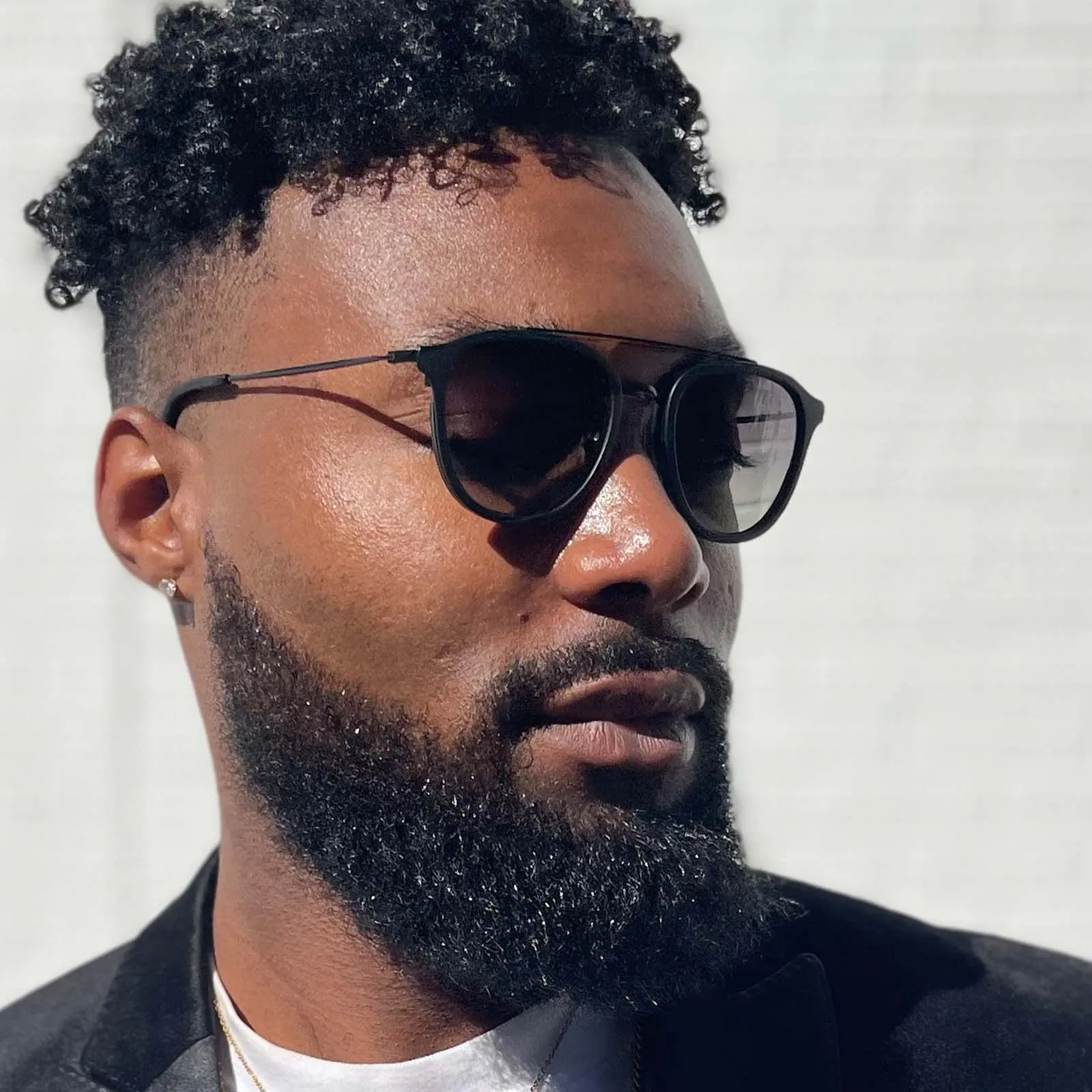 CAMDEN - MATTE BLACK + GREY GRADIENT POLARIZED SUNGLASSES sold by Diff Eyewear product image thumbnail 5