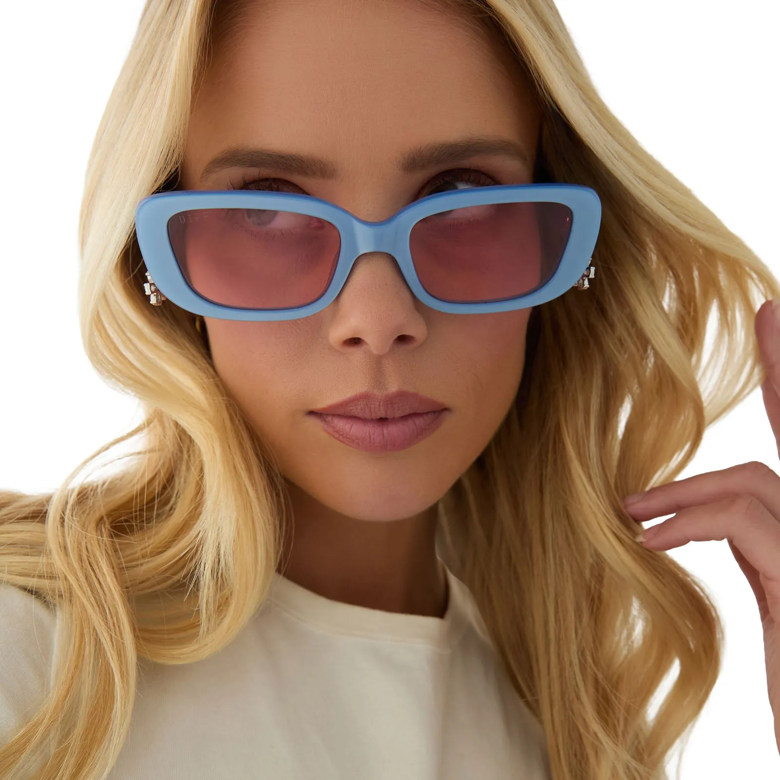 CHER - LIGHT BLUE + PINK GRADIENT SUNGLASSES sold by Diff Eyewear product image thumbnail 5